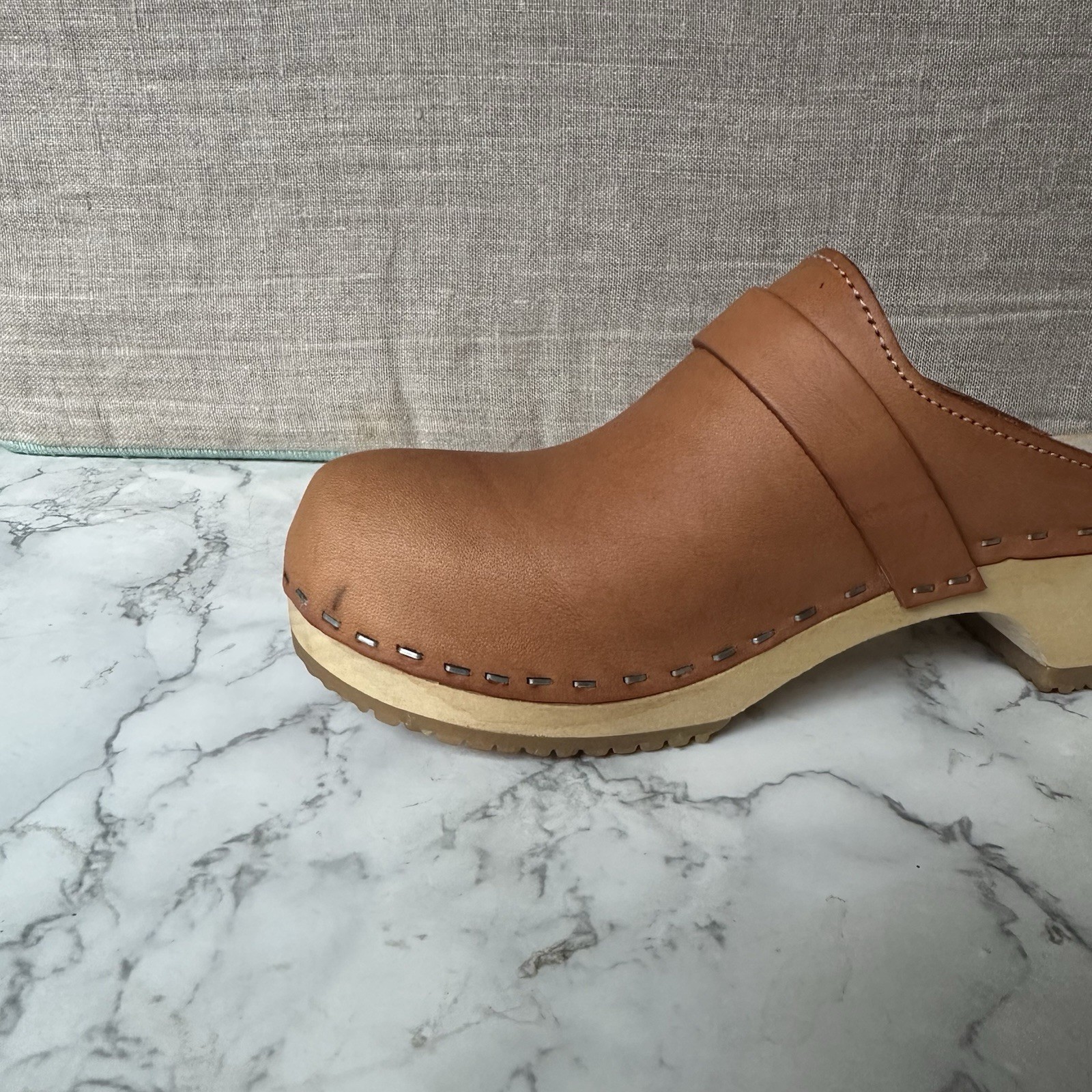 Sandgrens Tokyo Classic Clog Mule Caramel Saddle Tan Brown Size 36 US 6 EUC
