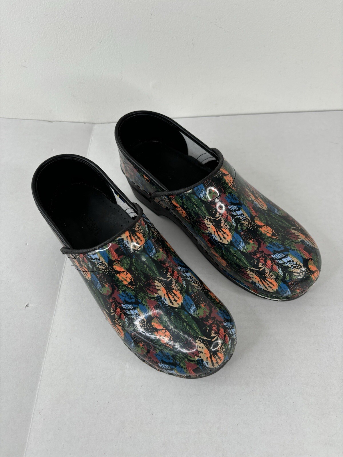 Bjork Swedish Comfort Shoes Clogs Women’s Size 39-40 US 8.5-9 Water Colors Print