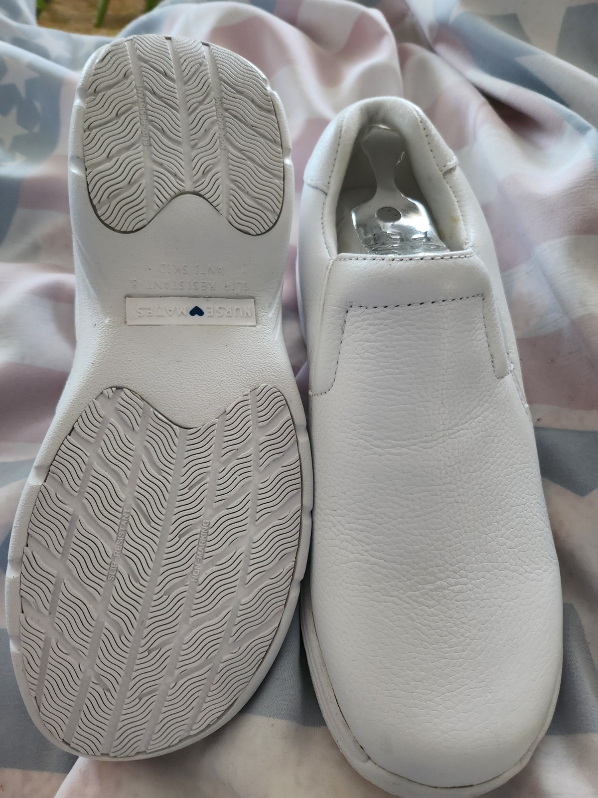 Nurse Mates Dove White Leather Comfort Slip-On Work Shoes Women’s 6.5 M