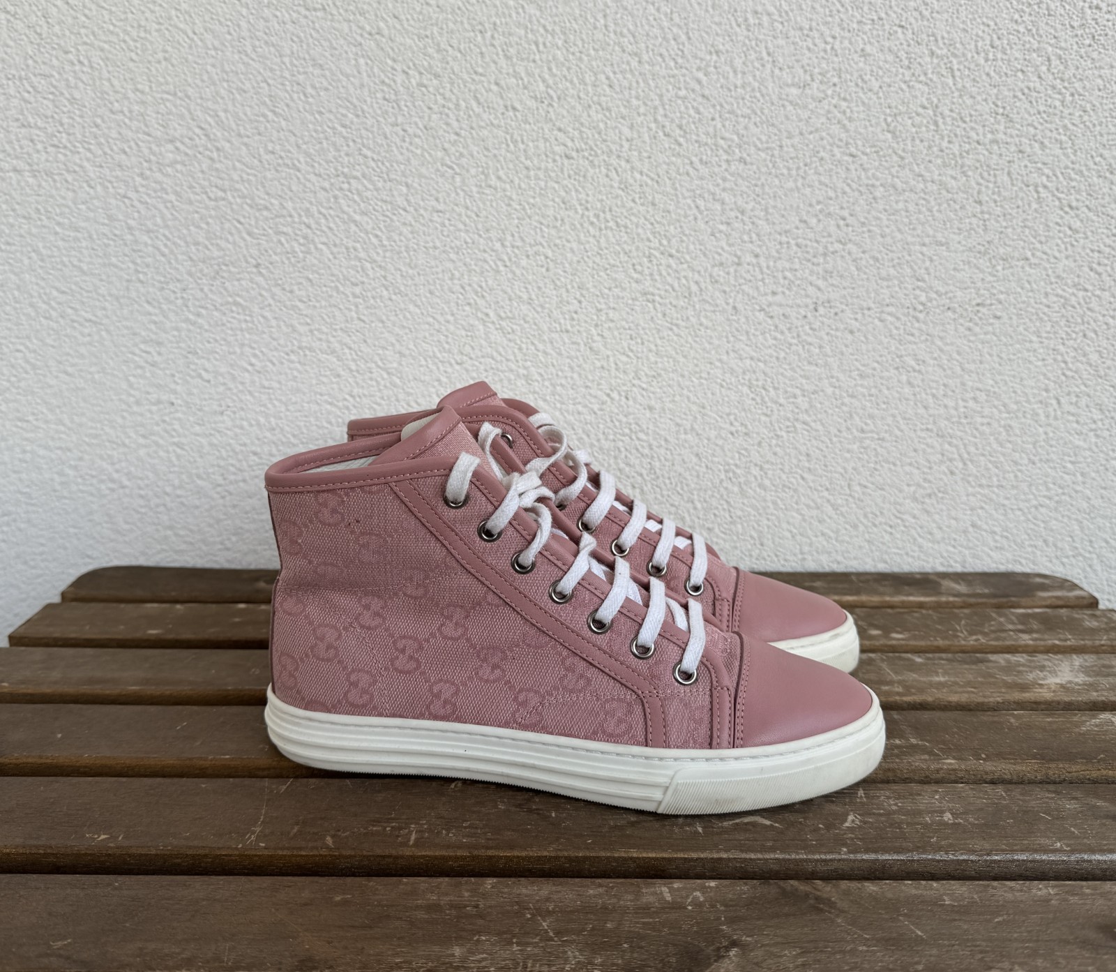 Women’s Gucci GG Monogram High Top Sneakers Shoes 426186 Pink Size 35 US 5