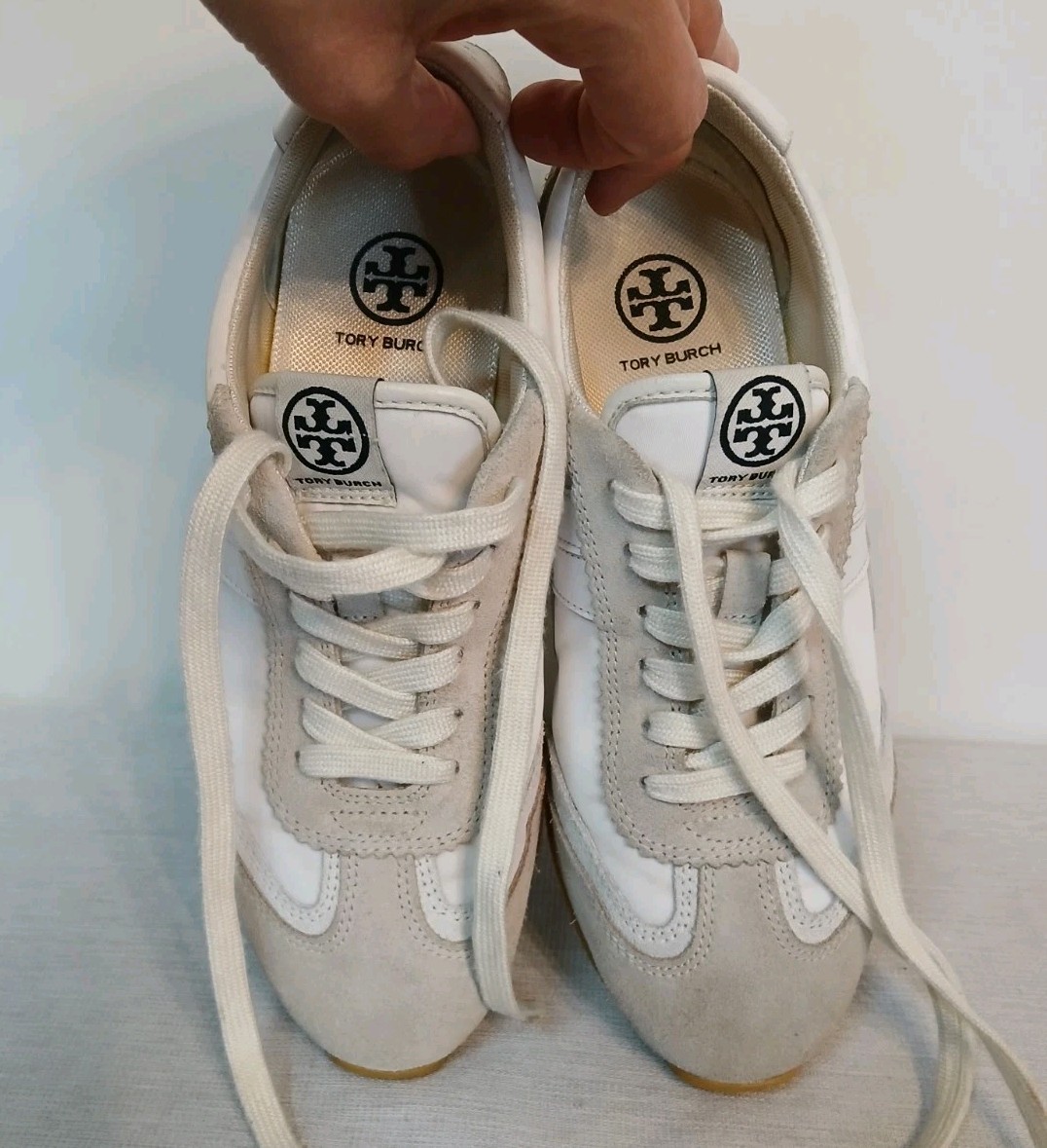 Tory Burch Hank Leather Suede Sneaker Womens 6 Snow White Beige Gum Lace
