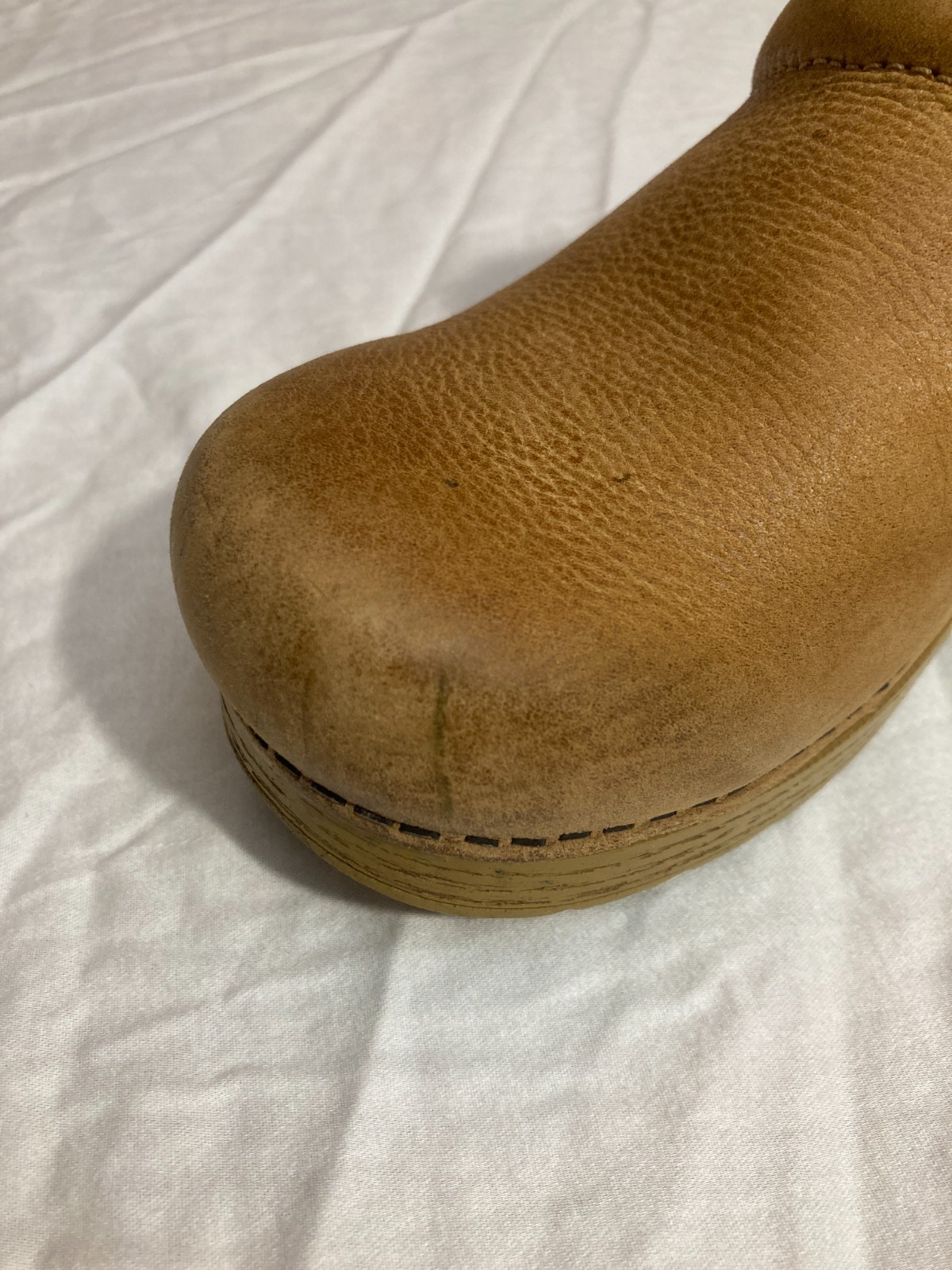 Dansko Honey Tan Leather Clogs Nonslip Professional Nurse US 7.5 – 8 EU 38