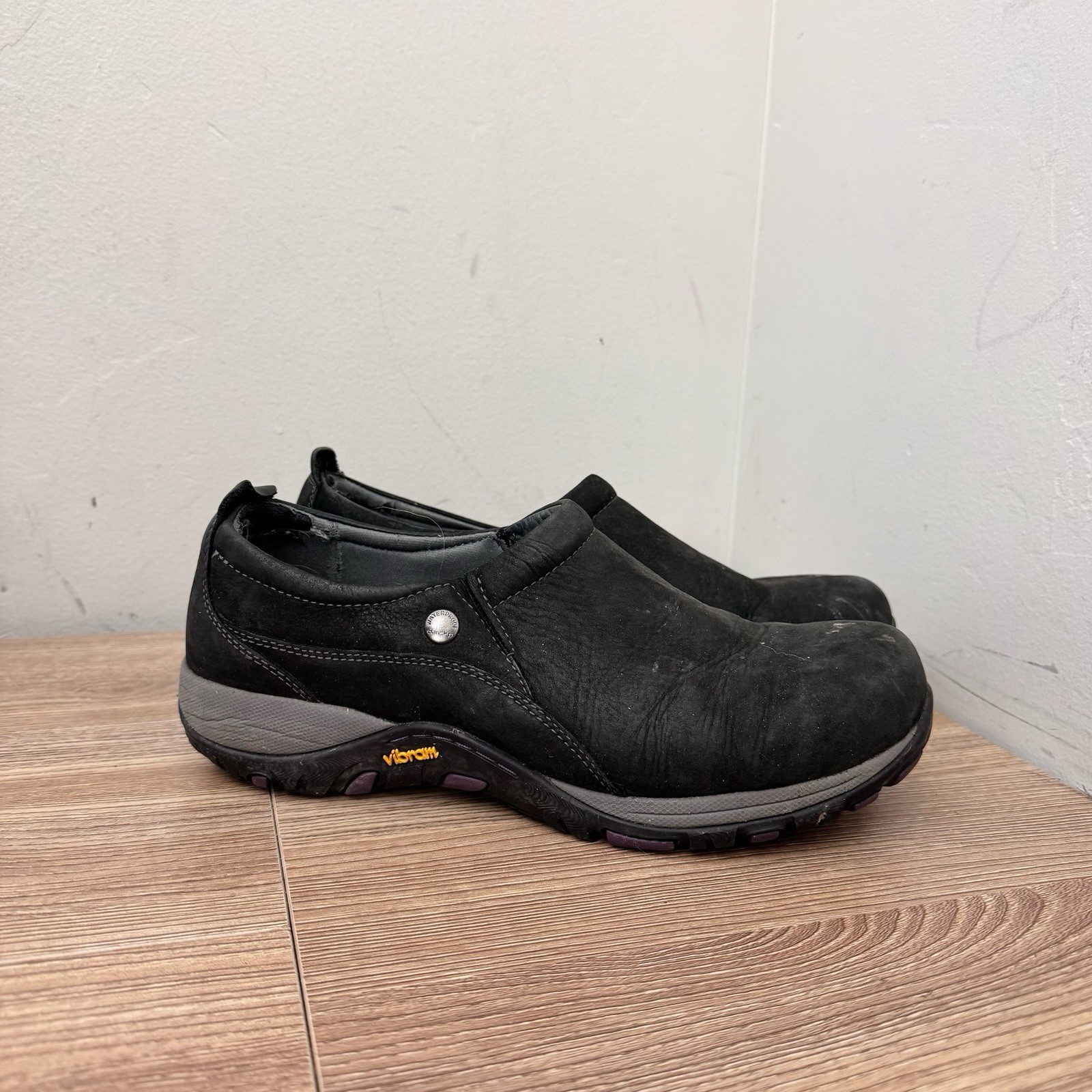 Dansko Patti Black Leather Slip On Clogs Women’s Size 9