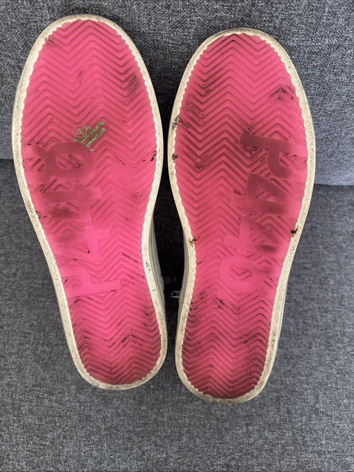 P448 High Top Sneaker Women EU 39 US 8.5 Italy Light Gray Pink Skate Zipper NICE