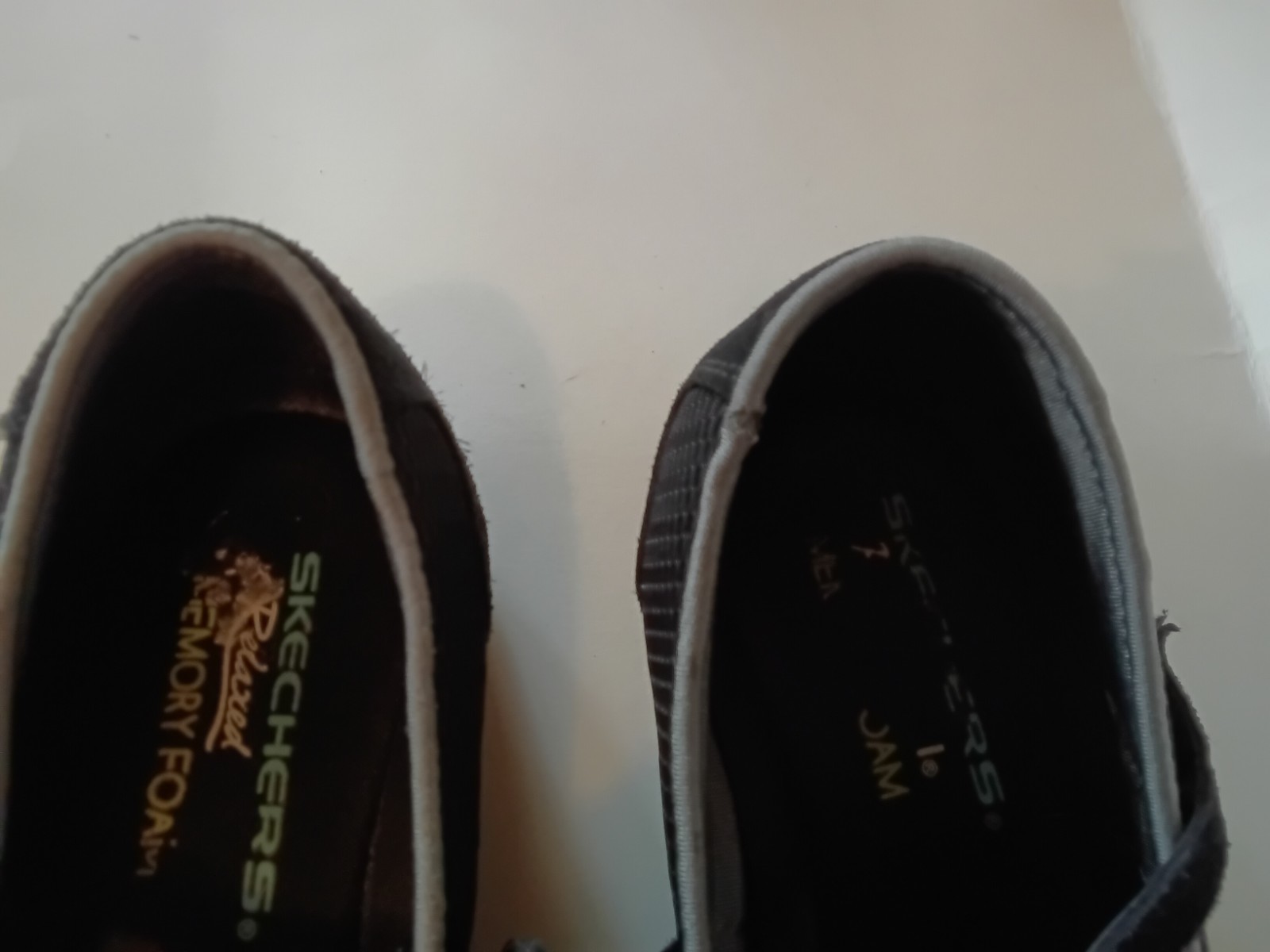 Skechers Women’s 8 Black Suede Leather Strappy Mary Jane Athletic Shoes