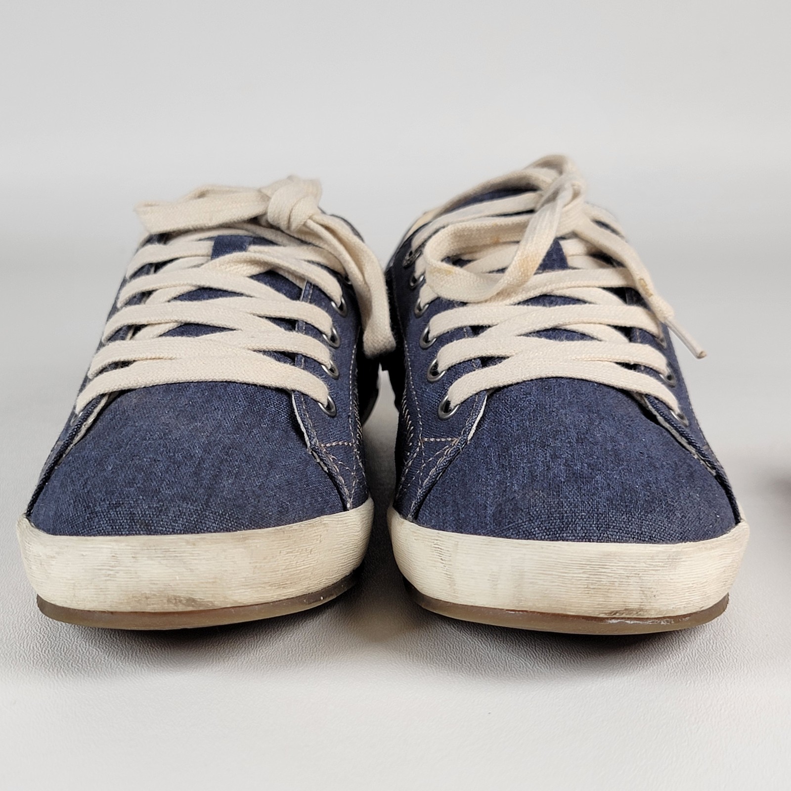 Taos Star Washed Blue Canvas Low Top Sneaker Flats Women’s US 8 W