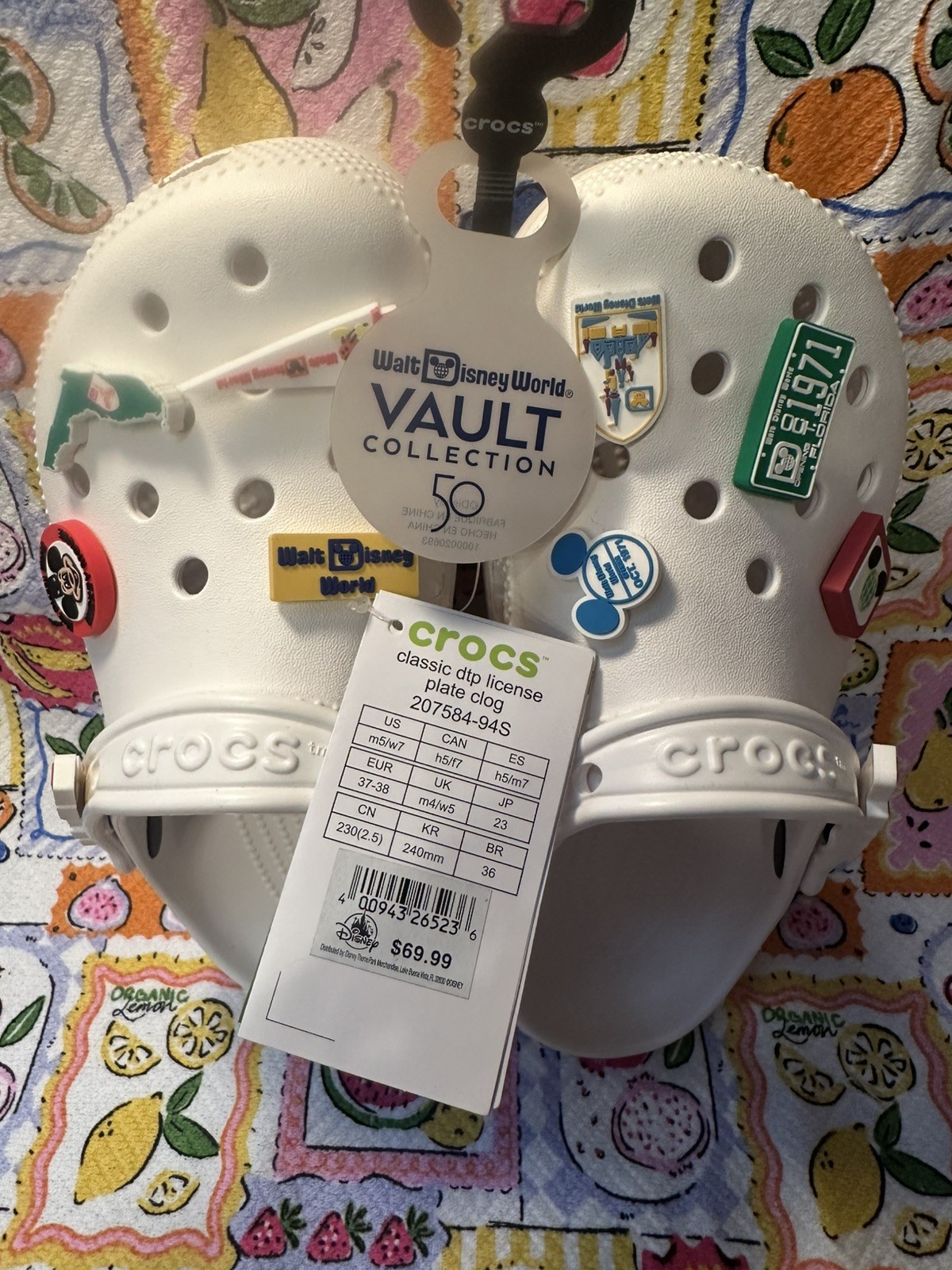 NWT❤️Crocs Classic M5/W7 White DTP License Plate Disney Vault Collection Clogs🥳