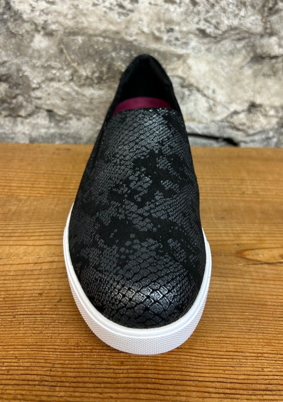 MUNRO LENNOX M528886 Black Snake Print Slip-On Womens New In Box