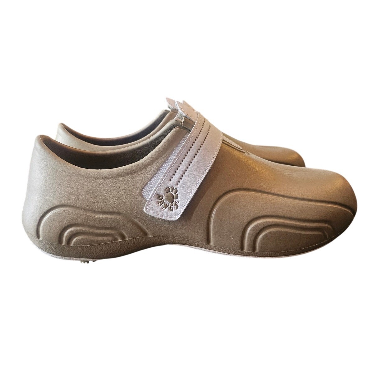 Dawgs Women’s Ultralite Golf Shoes Tan White Size 6 NWT Athleisure Golfcore
