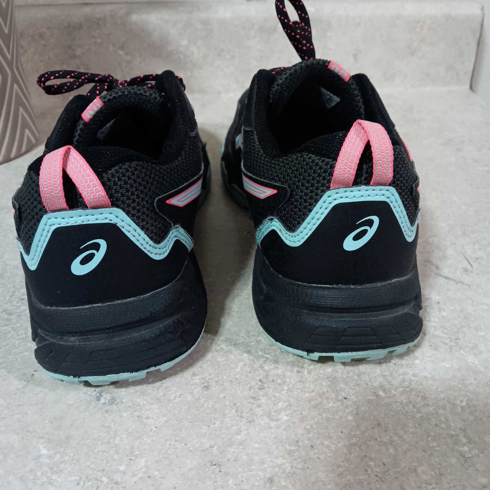 ASICS Gel Venture 8 Womens Size 9.5 Wide Sneakers 1012A708 Black 3564