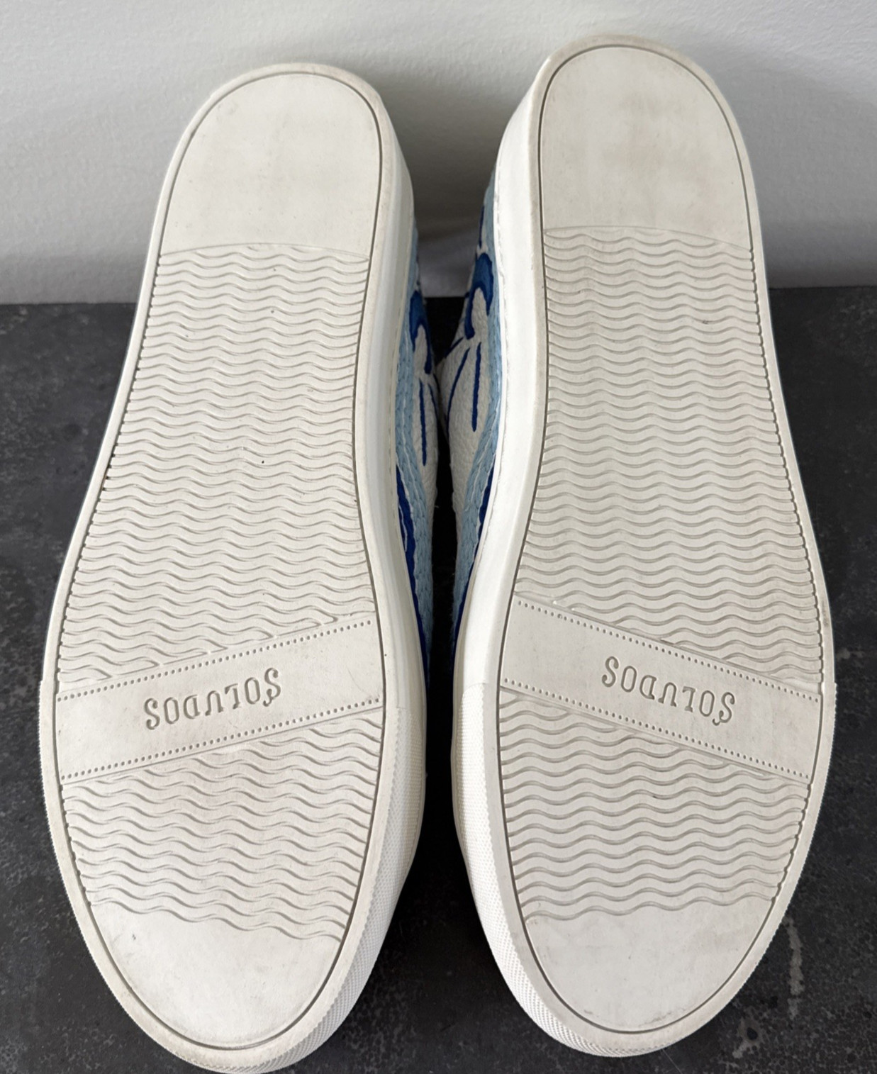 Soludos Women’s Ibiza Classic Sunrise Sunset Embroidered Leather Sneakers Sz 10