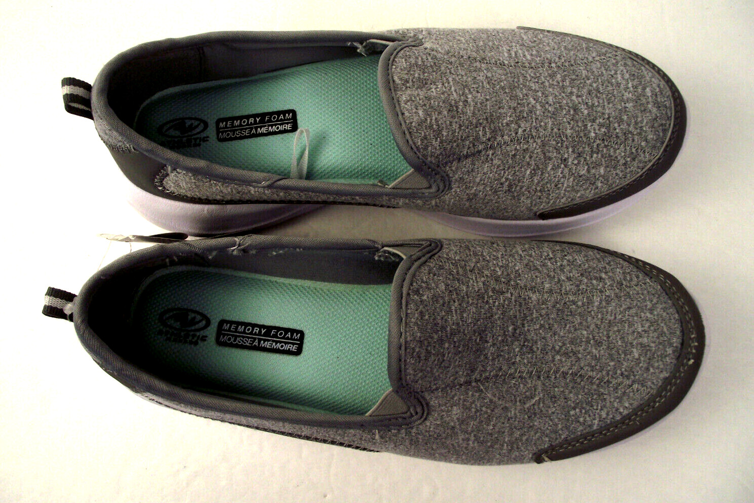 Athletic Works Women’s 9 Gray Memory Foam Slip On Shoes (I-23)