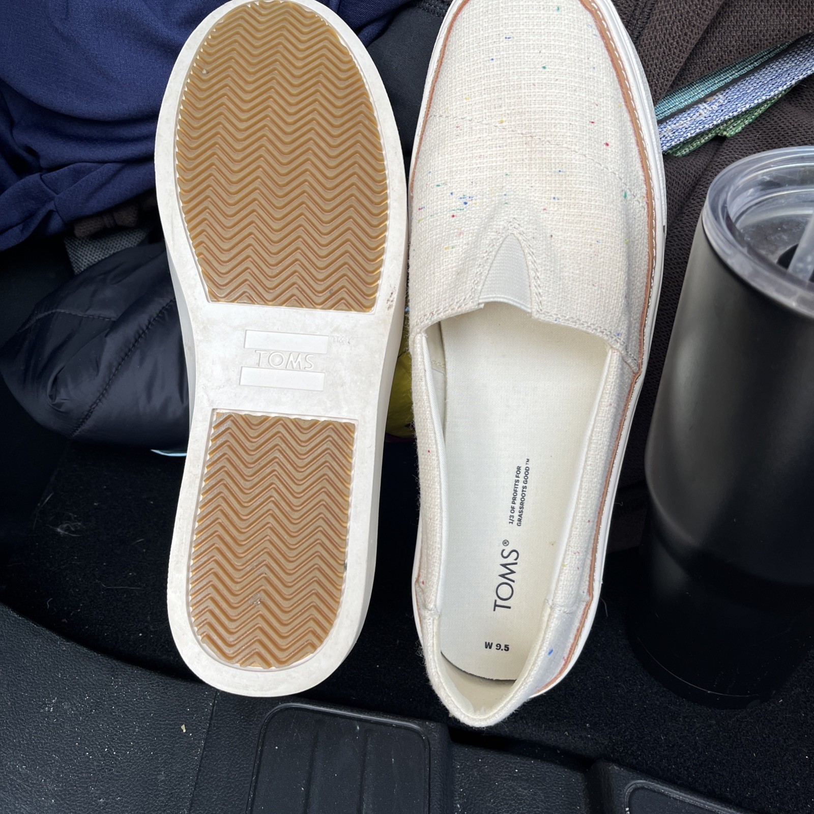 Tom’s Parker Natural Slip-on Shoes Size 9M Women’s