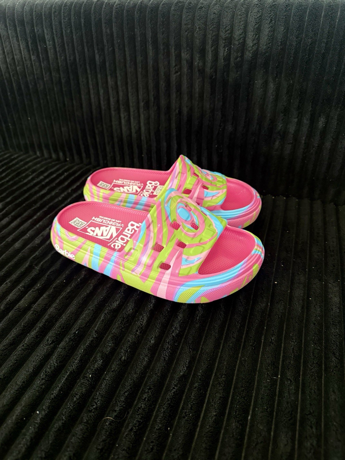 Vans X Barbie Slides Slip-On Sandals Womens 5 Vr3cush Barbie Trippy Pink Swirl