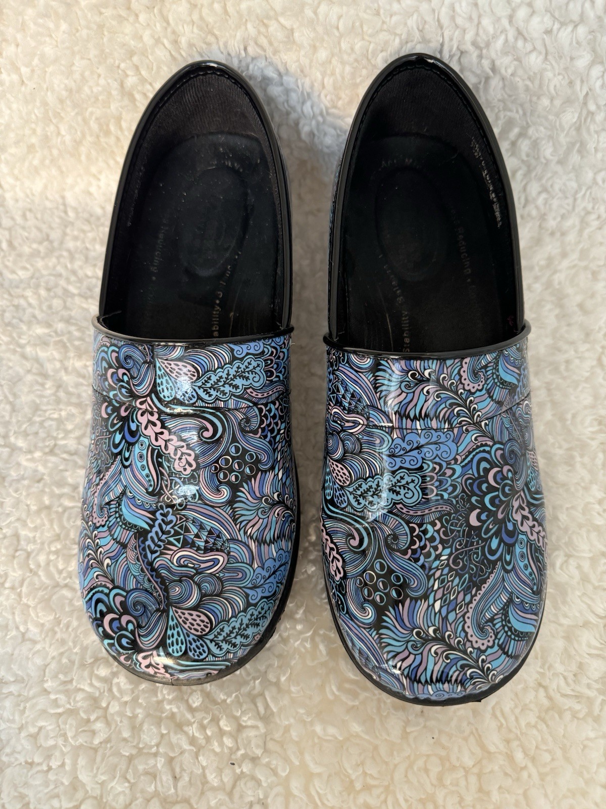 Women’s 9.5 Work Nursing Shoe Slip-Resist Clog Peacock Blue Paisley