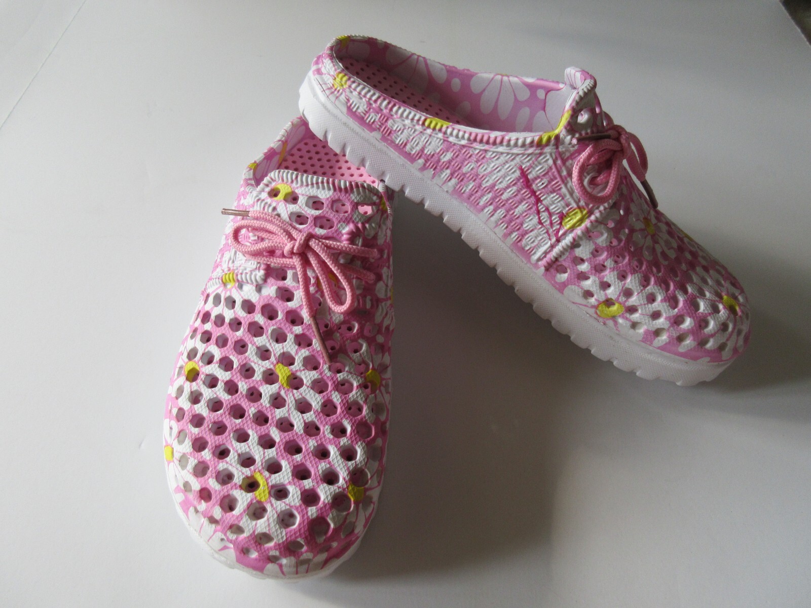 Women’s Lightweight PVC Breathable Clogs Garden/Beach Sandal Variety Colors New