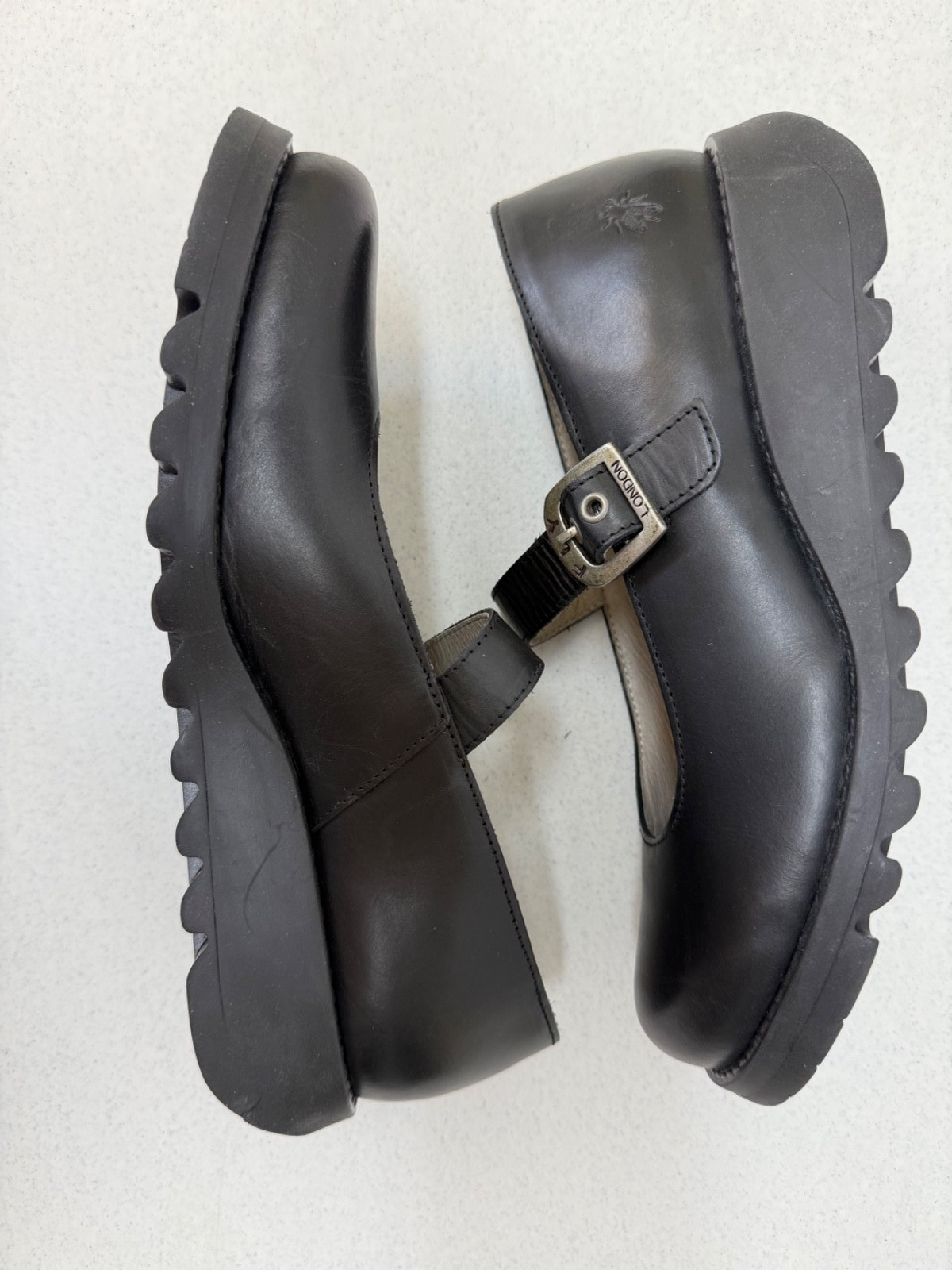 FLY LONDON Black Leather Mary Janes Lug Sole Shoes Womens EU 41 / US 10-10.5