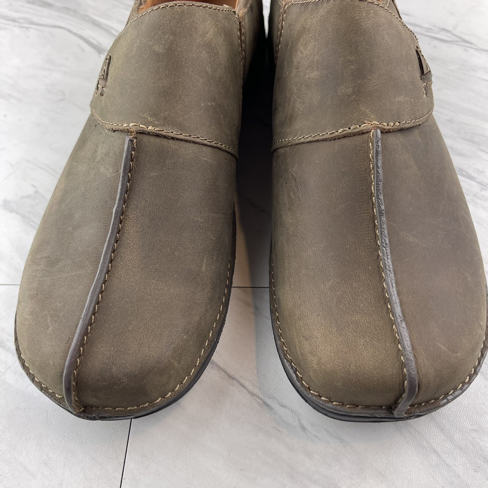 .Clarks Un Loop Ave Womens 10 W Wide Loafer Taupe Leather Shoes