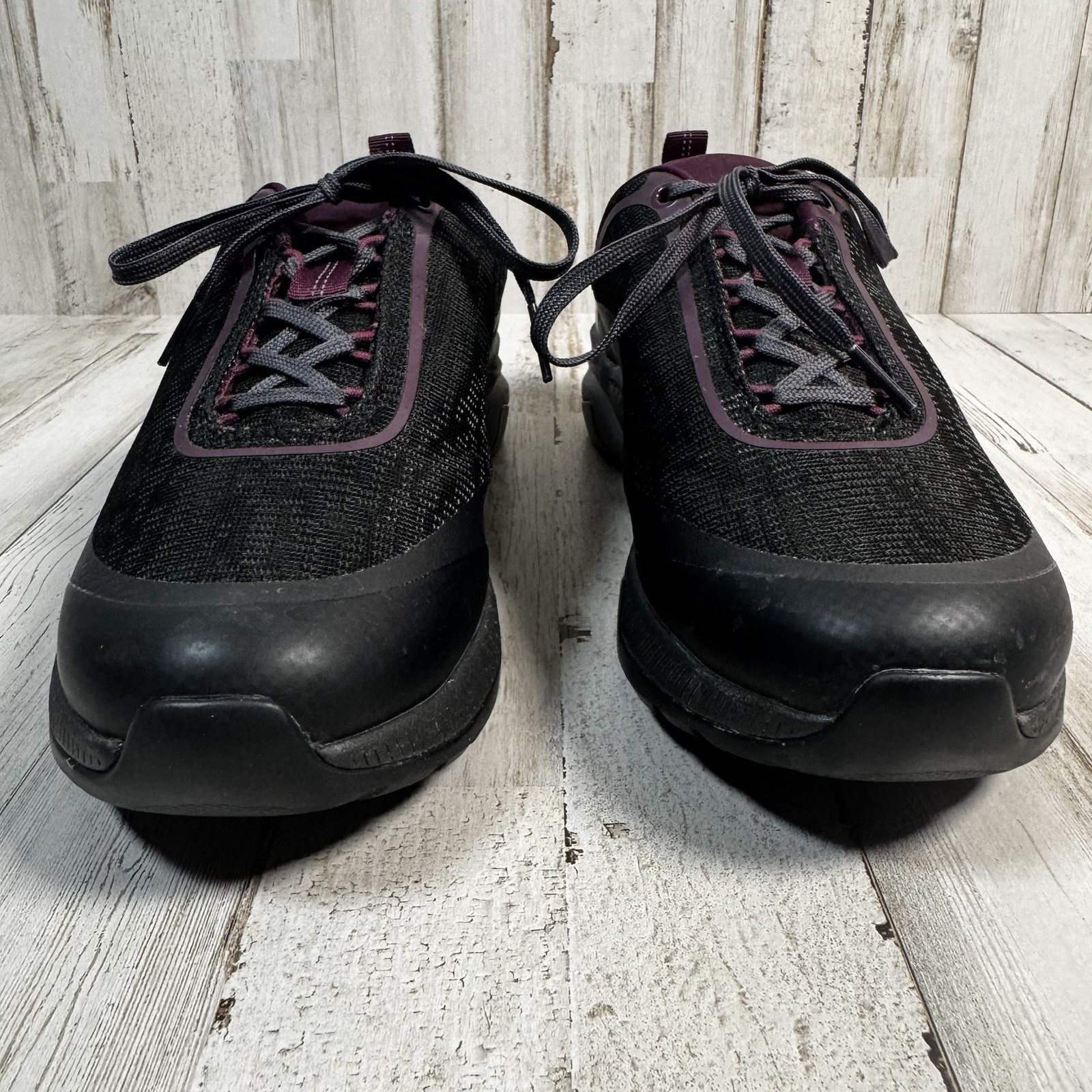 Dansko Womens Makayla Waterproof Hiking Sneakers Shoes Size 39 Black Purple