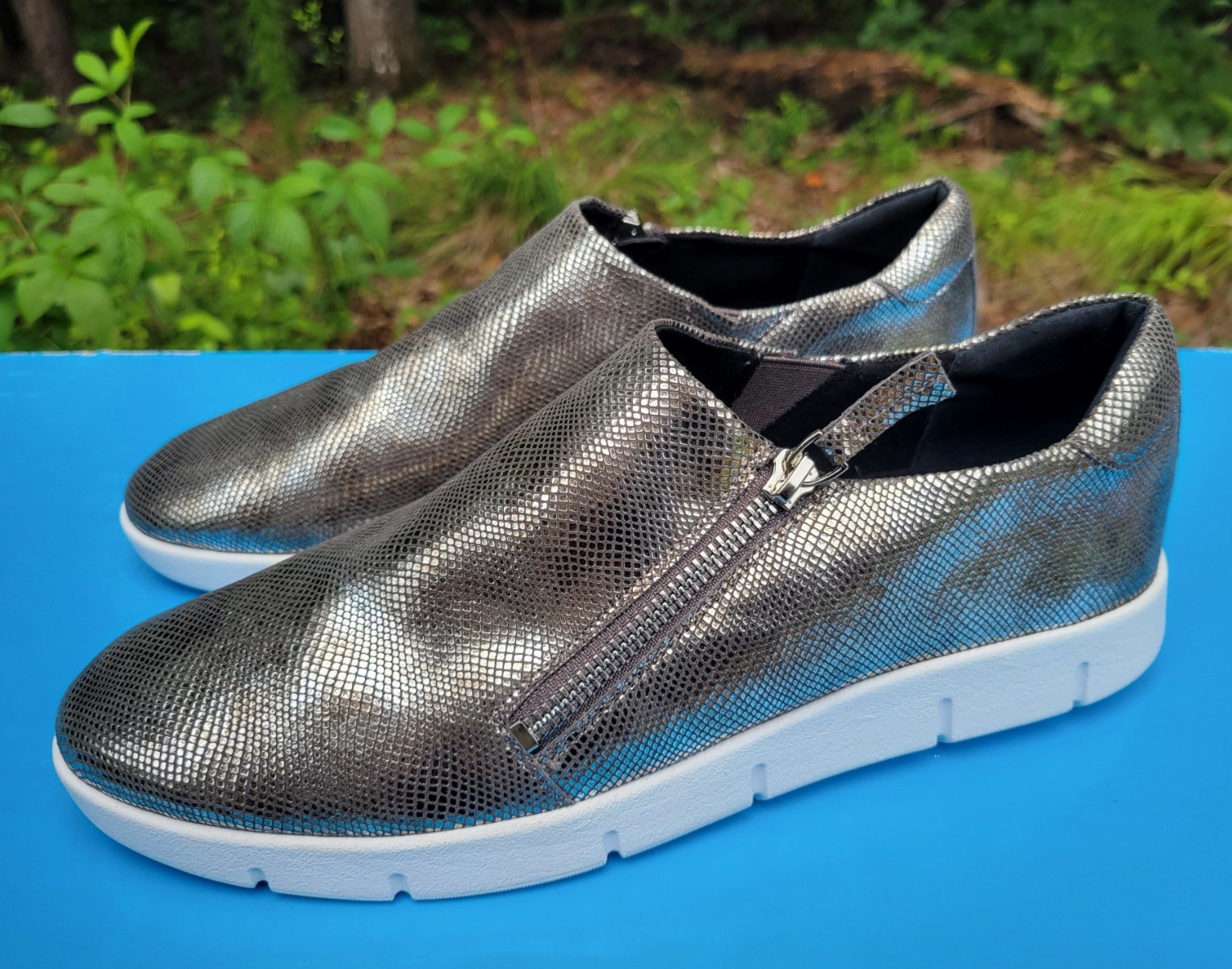Vaneli Sport Womens Slip On Sneakers Size 10.5 M Pewter Metallic Snake Zippers