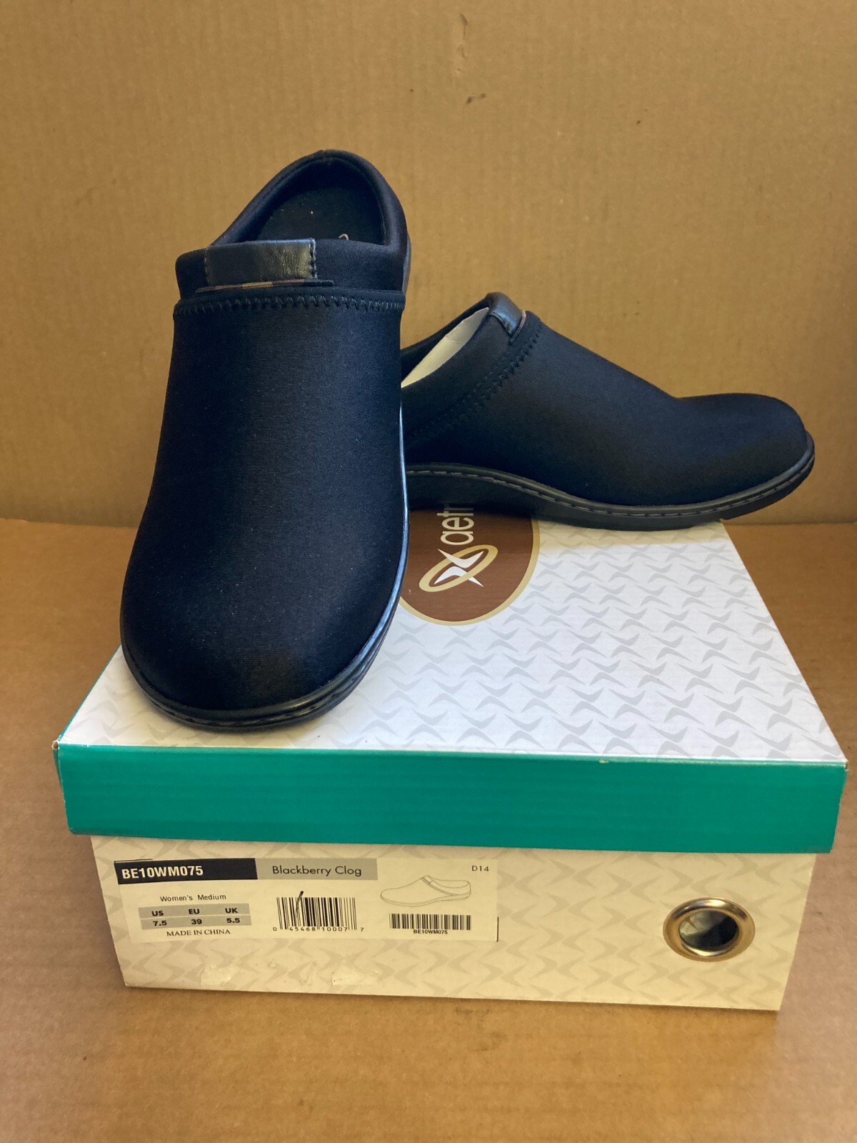 Aetrex Women’s Blackberry Clog – Size 7.5 – Style #BE10WM075