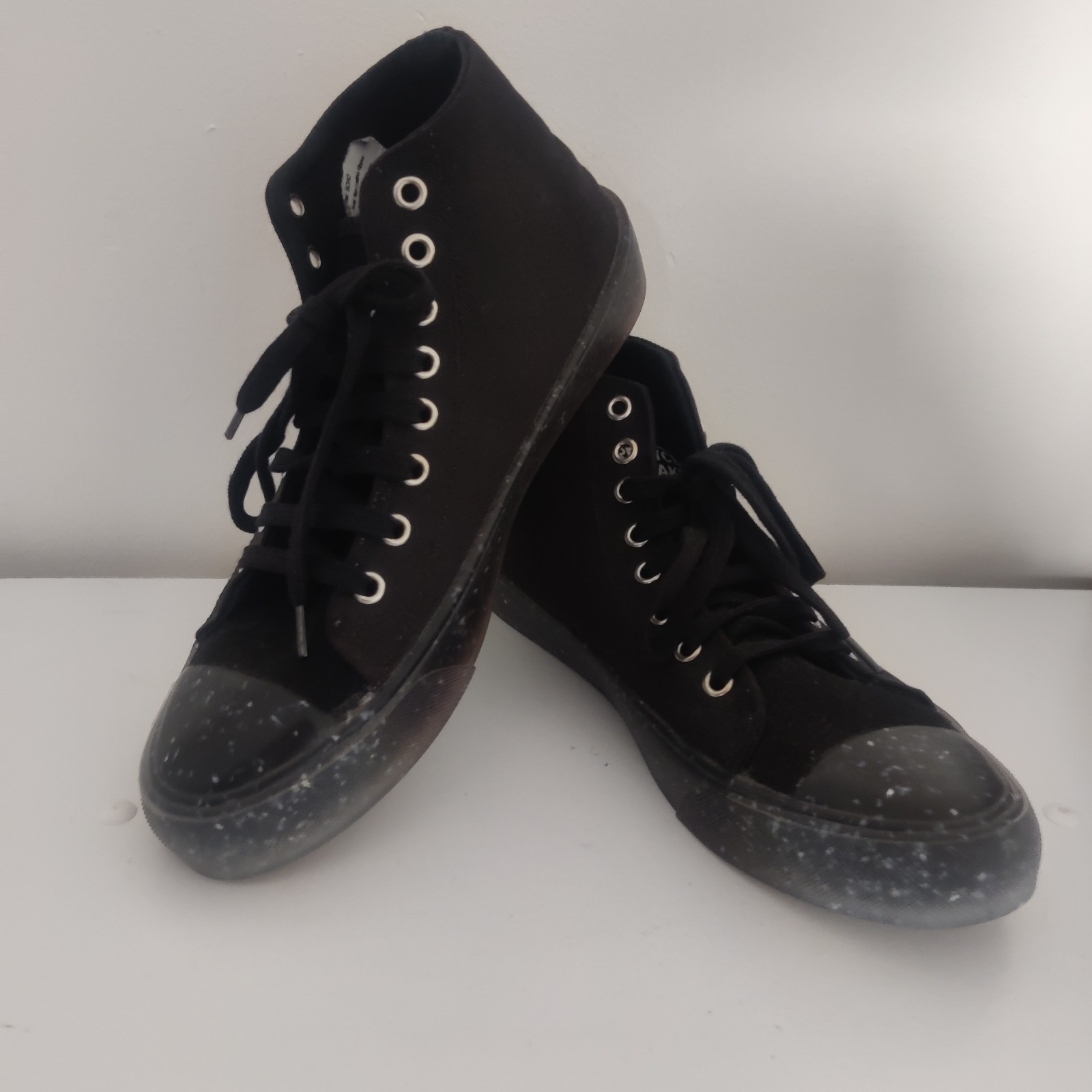 Recykers Black Recycled Sneakers Unisex EU40 Eco Friendly Vegan Organic Shoes