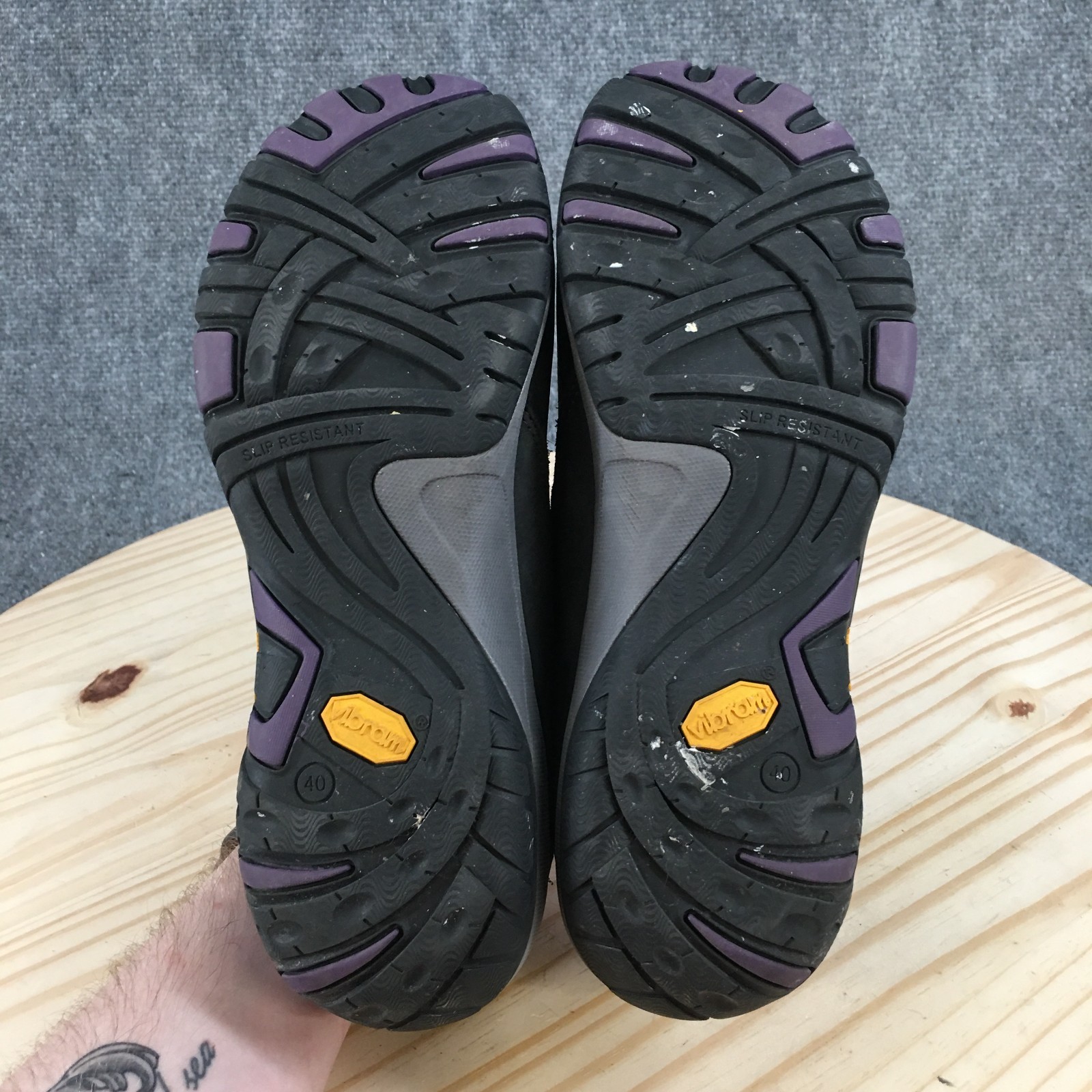 Dansko Patti Waterproof Slip On Shoes Womens 40 Vibram Leather Black 4353100294