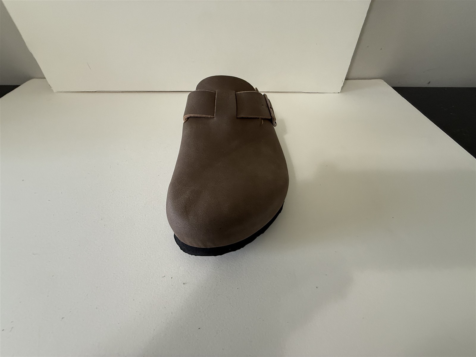 One Single Shoe Left Foot Women’s Moccasin Slip On Size 8