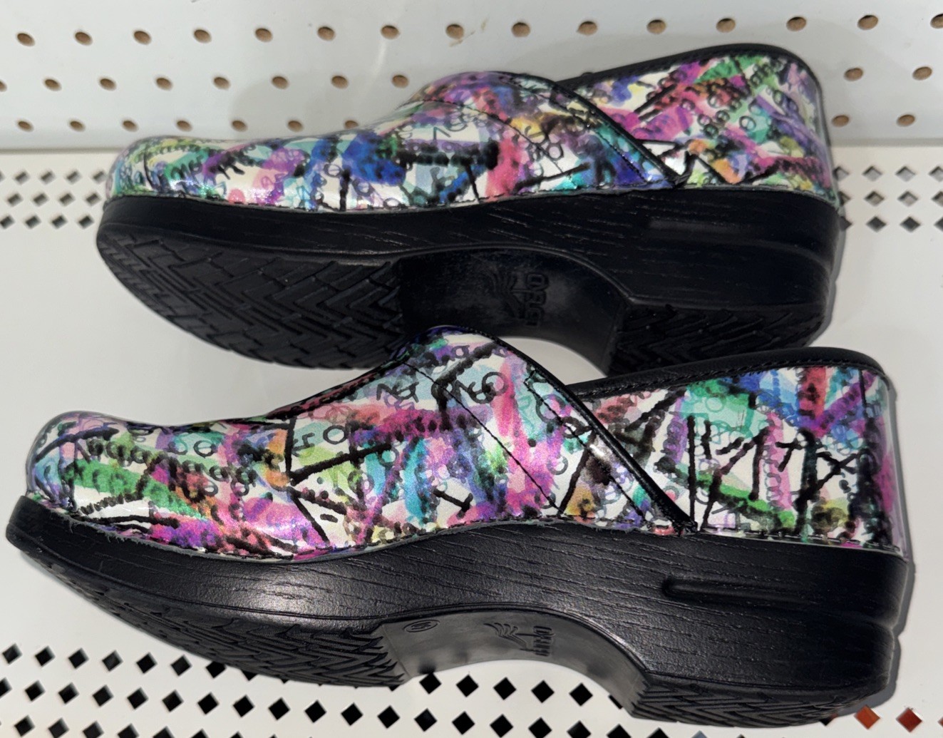 Dansko Professional Graffiti Womens Nursing Work Clogs Size EU 40 US 9.5 10