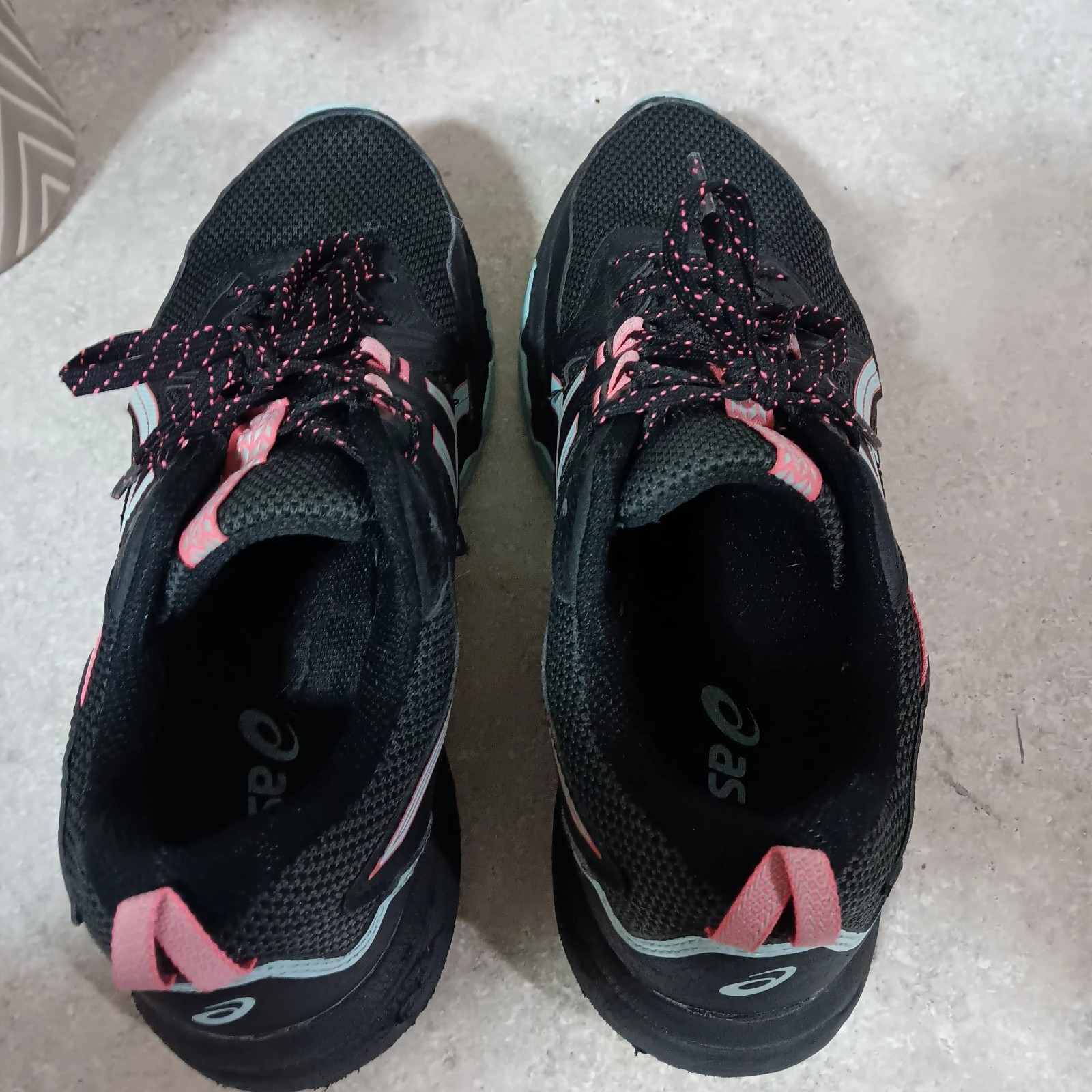 ASICS Gel Venture 8 Womens Size 9.5 Wide Sneakers 1012A708 Black 3564