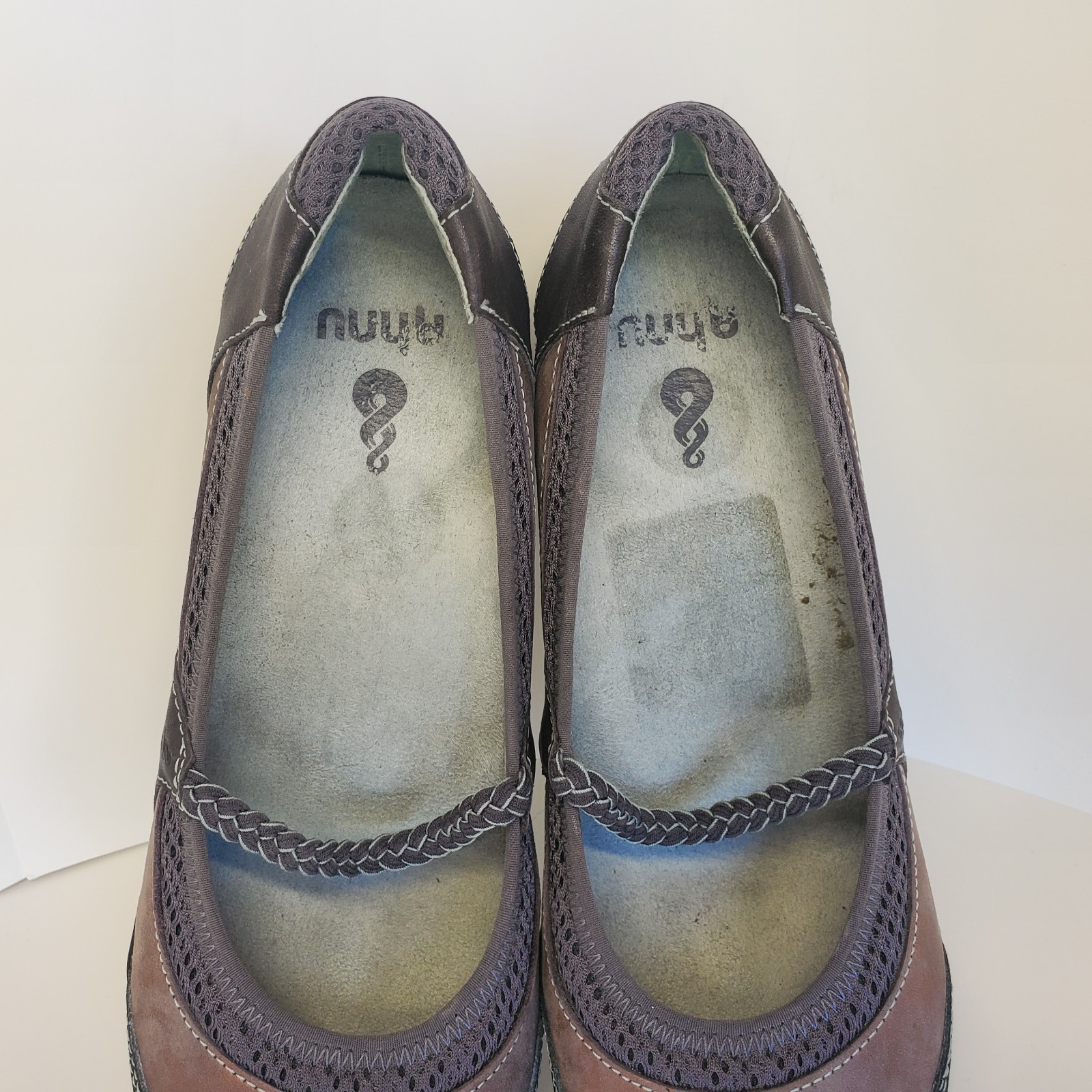 Ahnu Olivia Mary Jane Wedge Women’s Size 8 Brown Leather Slip-on Vibram Sole