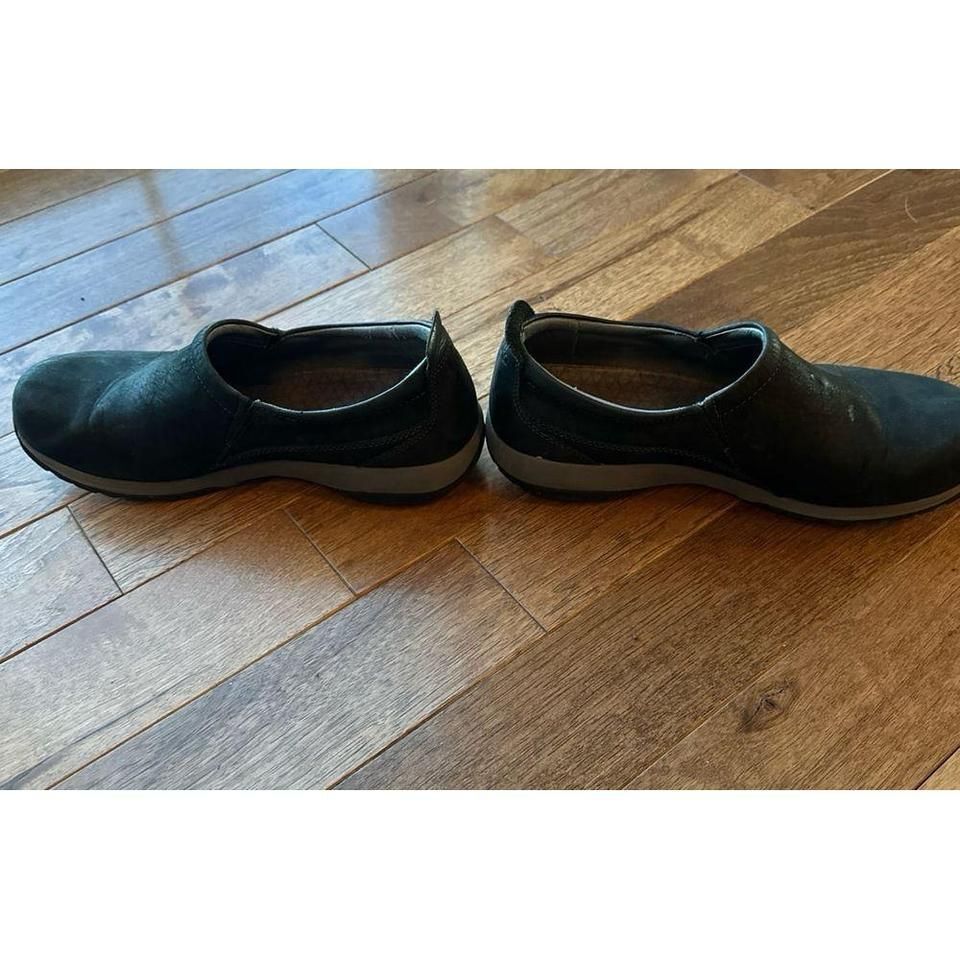 Dansko Patti Shoes Black Milled Nubuck Leather Vibram Slip On Clogs Sz 40 Sz 9.5