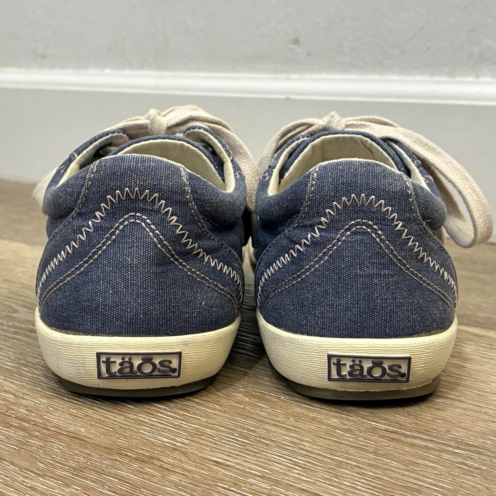Taos Footwear Star Sneakers Blue Washed Canvas Women Shoes US 7 EU 38