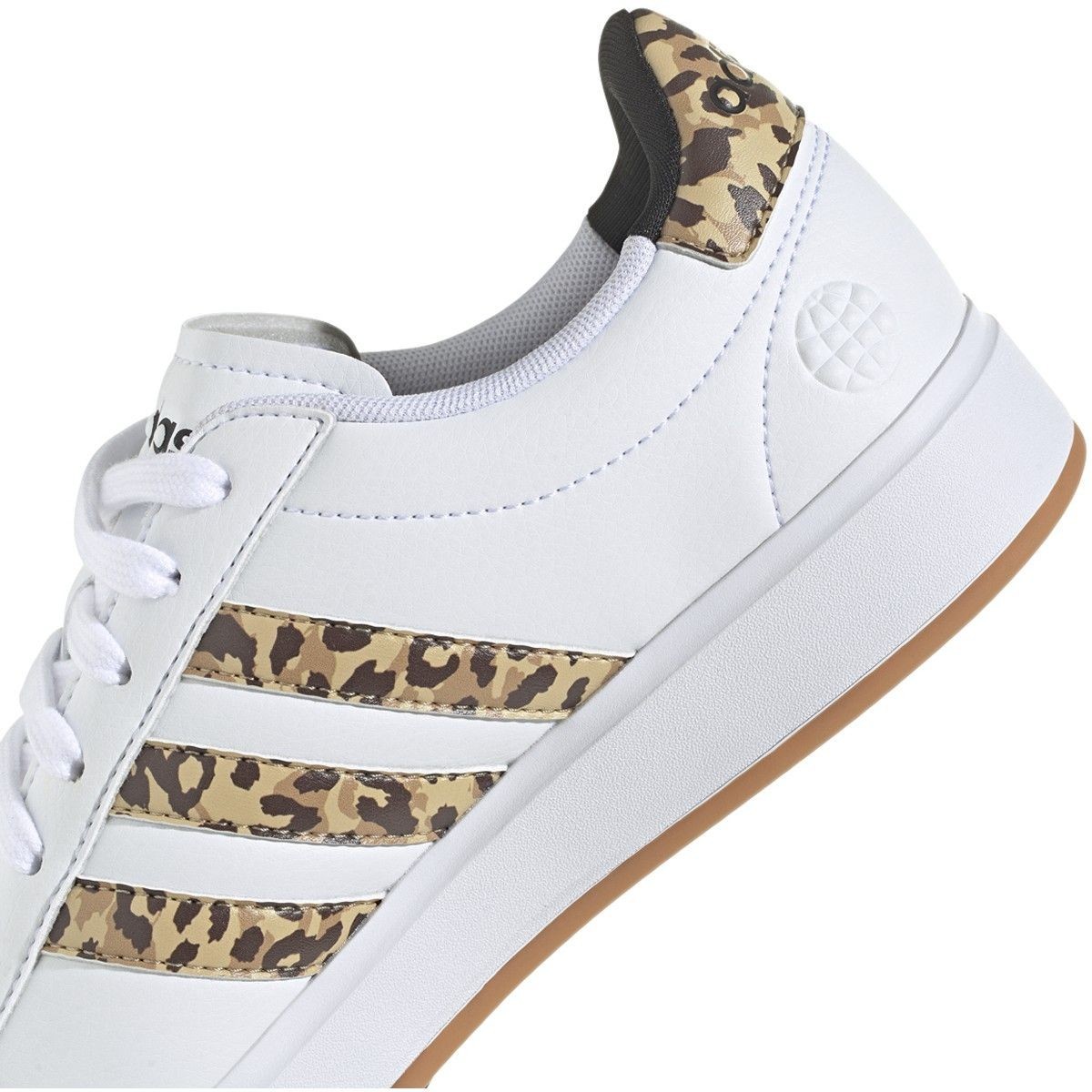 Brand New Shoes Universal Women Adidas Grand Court 20 GW7124 White Size 6