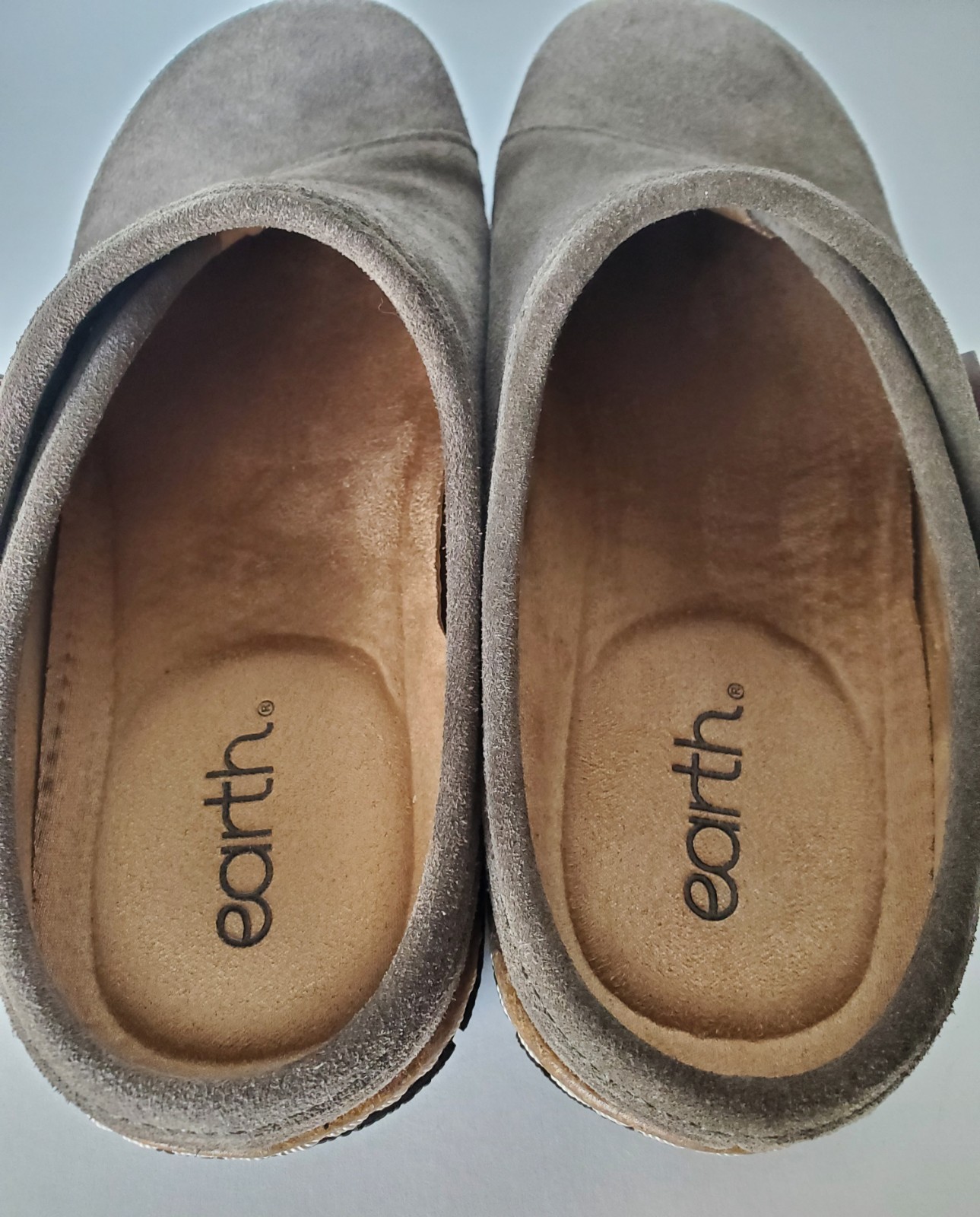 Earth Ezra Olive Green Suede Button Wrap Slip On Comfort Clogs Size 8