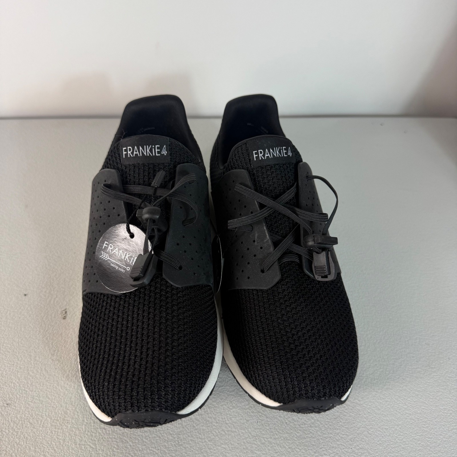 Frankie4 Trixie II Shoes Women’s US 7.5 UK 5 Comfort Low Top Black