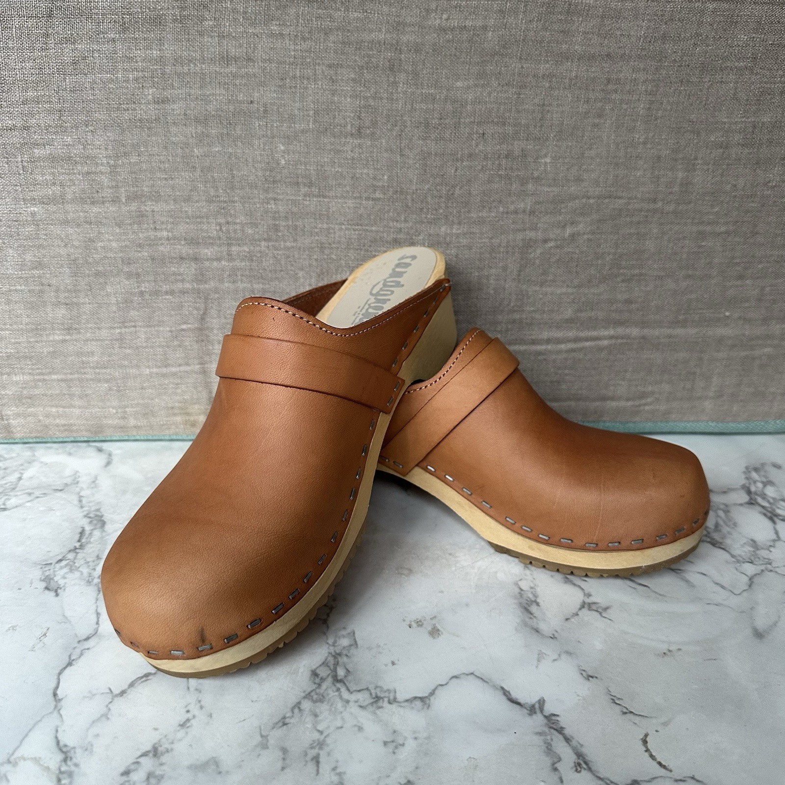 Sandgrens Tokyo Classic Clog Mule Caramel Saddle Tan Brown Size 36 US 6 EUC