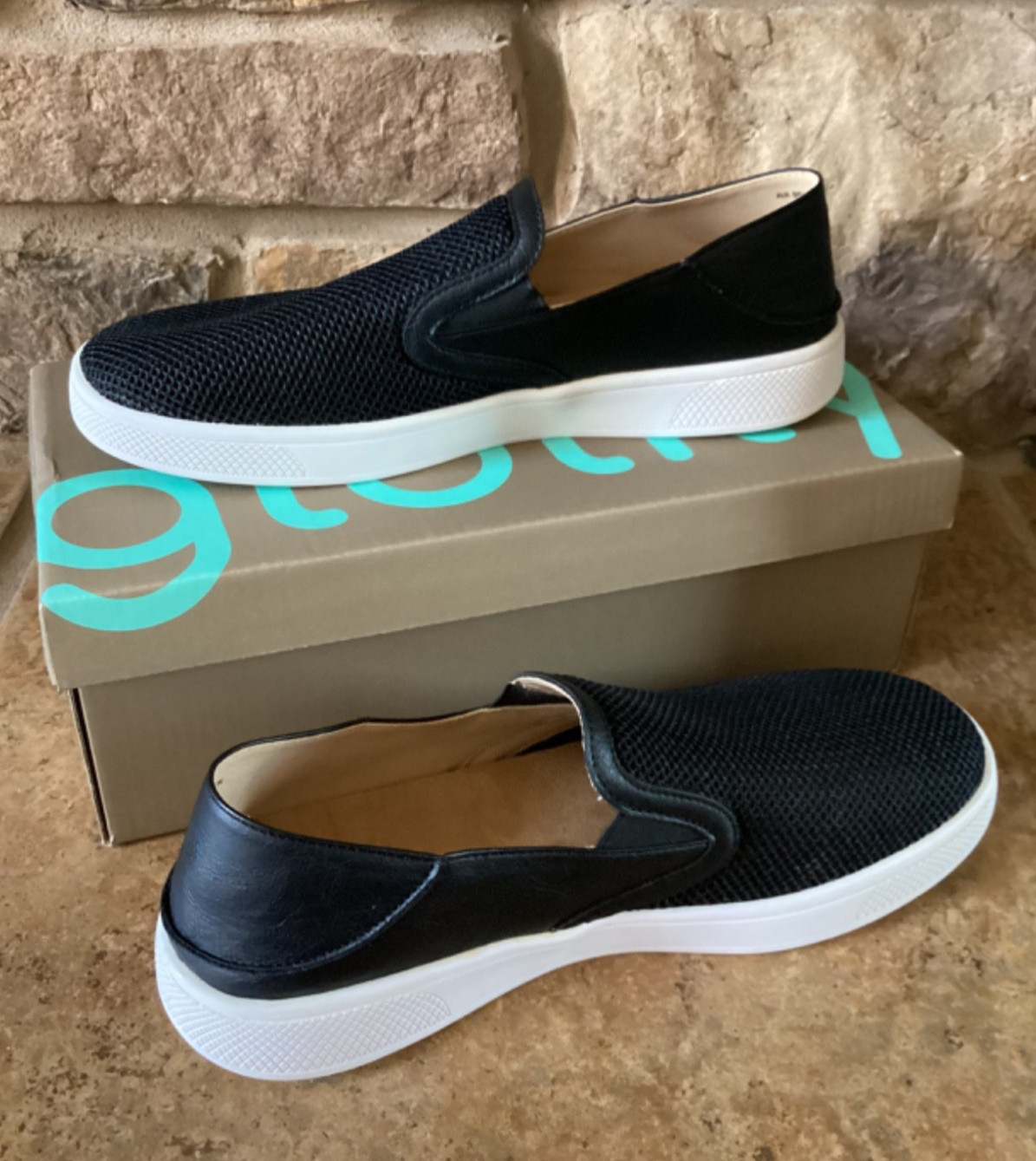Glolily Ava Breeze Size 10 M Black Perf Slip On Women’s Shoes