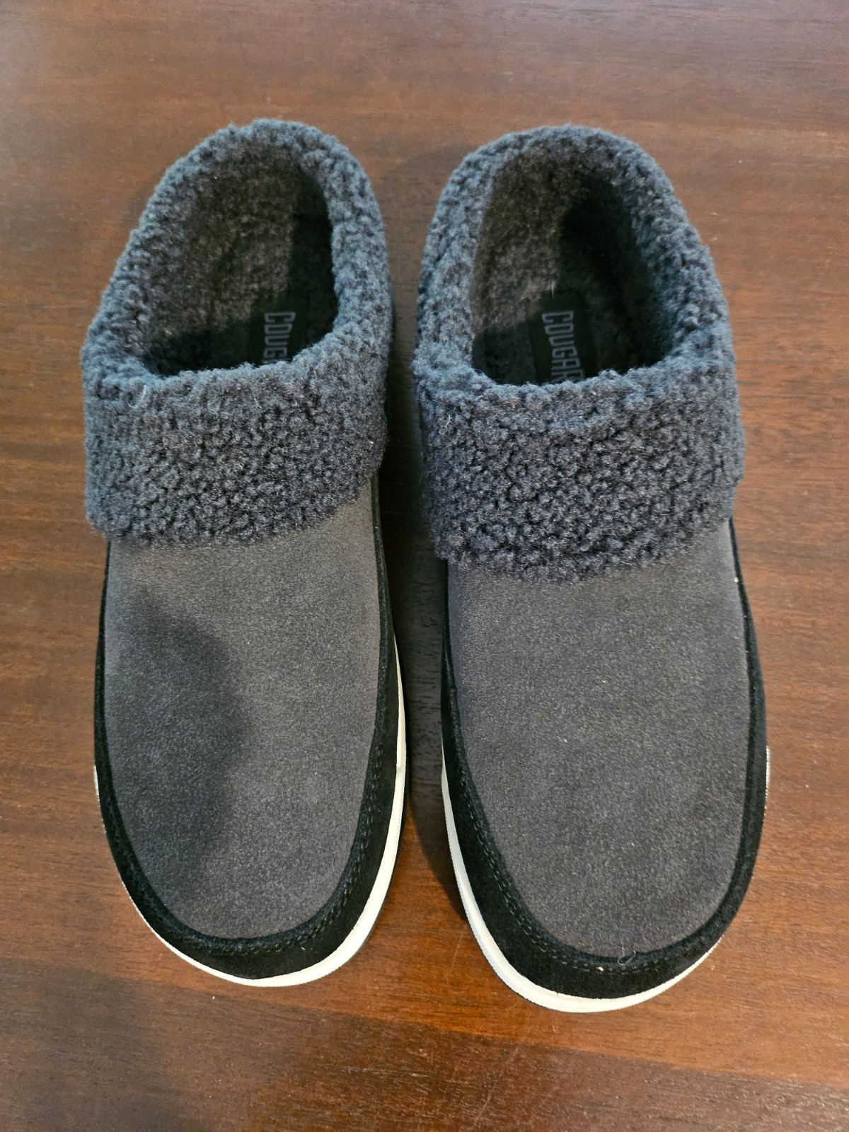 Cougar Water Repellent Suede and Faux Fur Clogs Black Gray Size 10