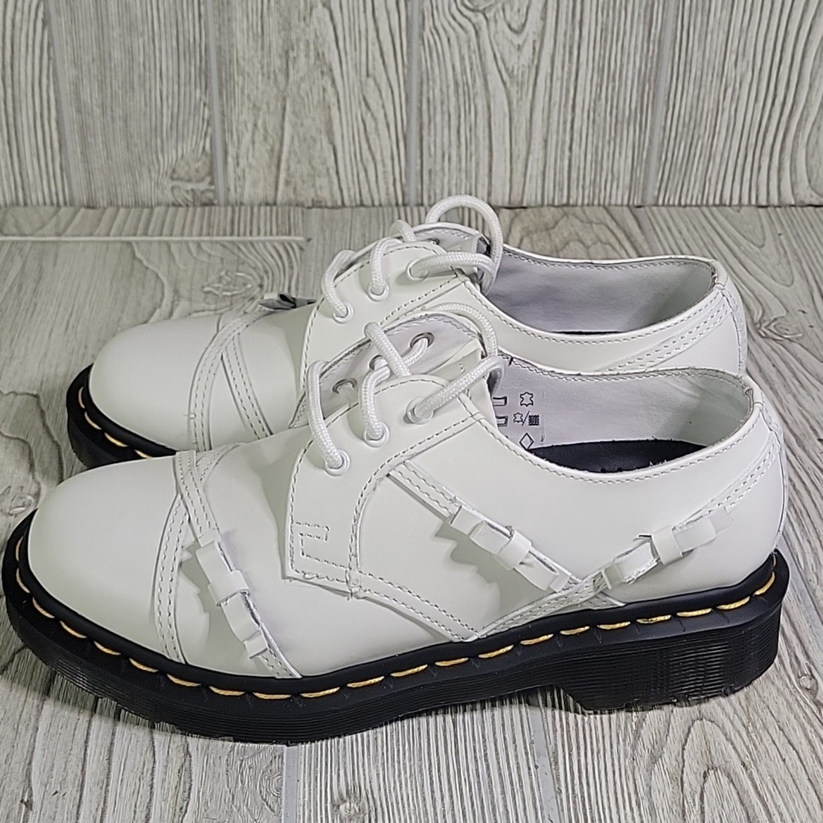 Dr. Martens 1461 Bow Lace Up Oxford White Leather Shoes Womens Size 5 NEW