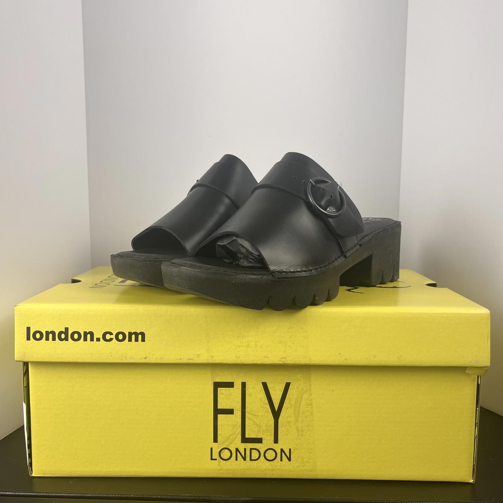 FLY LONDON EPLE519FLY Lightweight Black Leather Chunky Heel Platform Sandal