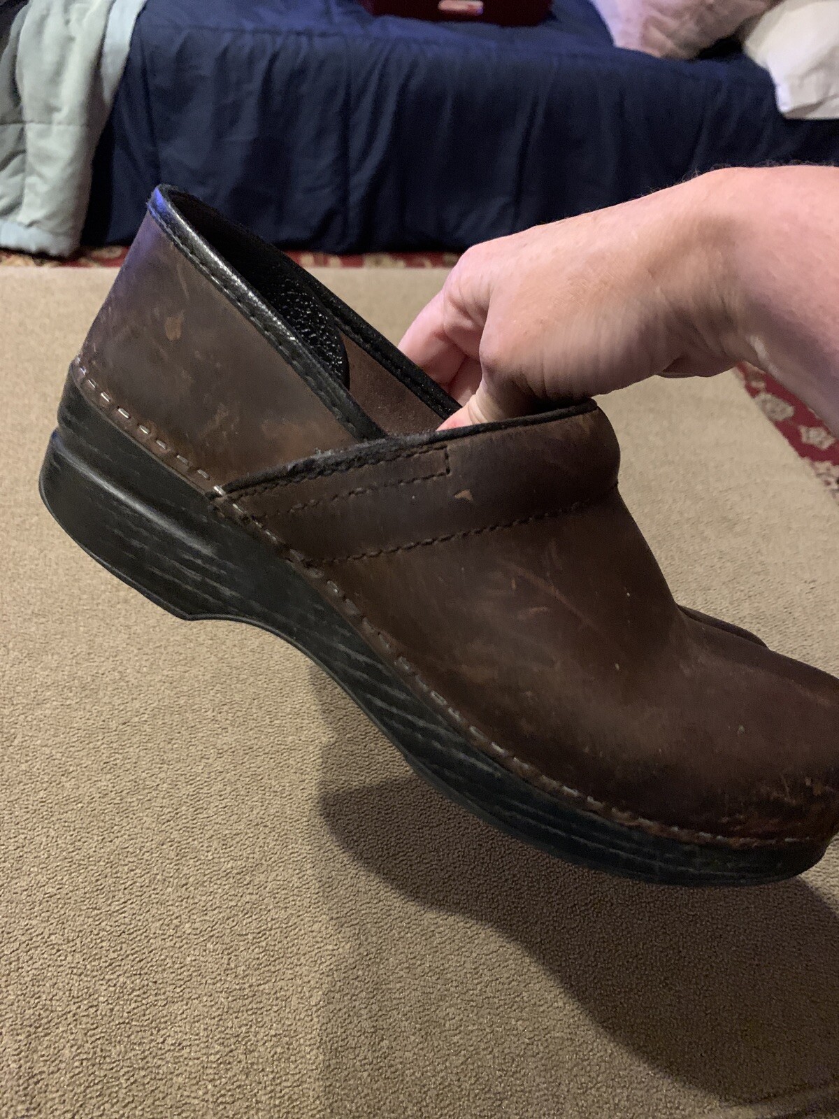 Women’s Size 39 (8.5-9) M Dansko Brown Slip On Professional Clogs (TD)