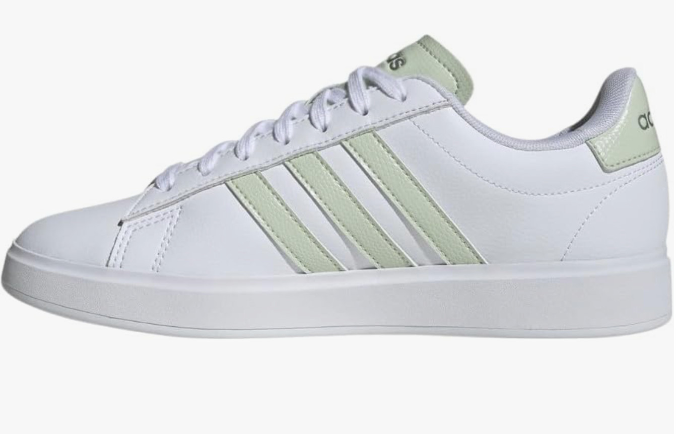 adidas Women’s Grand Court 2.0 Tennis Shoe US 9.0 NEW AUTHENTIC