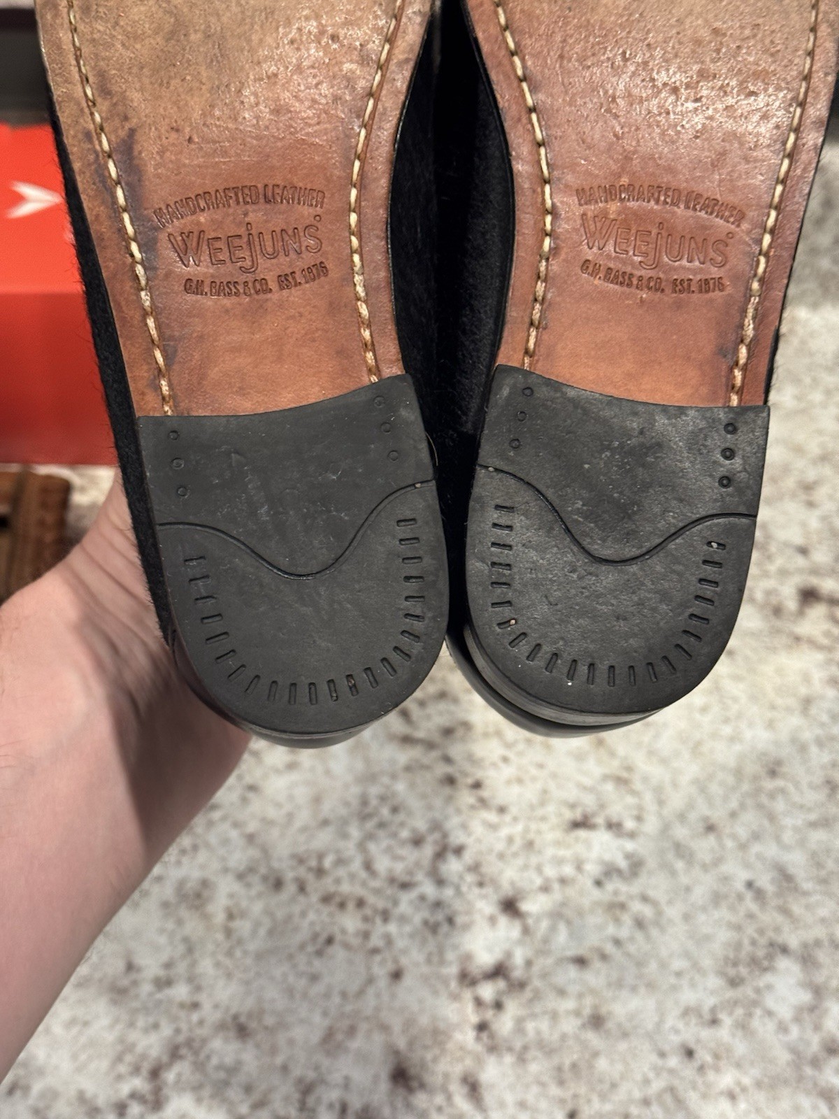 GH BASS – WOMEN’S – 6 M US – WEEJUNS LOAFERS – BLACK PONY HAIR – CELESTE CHAIN