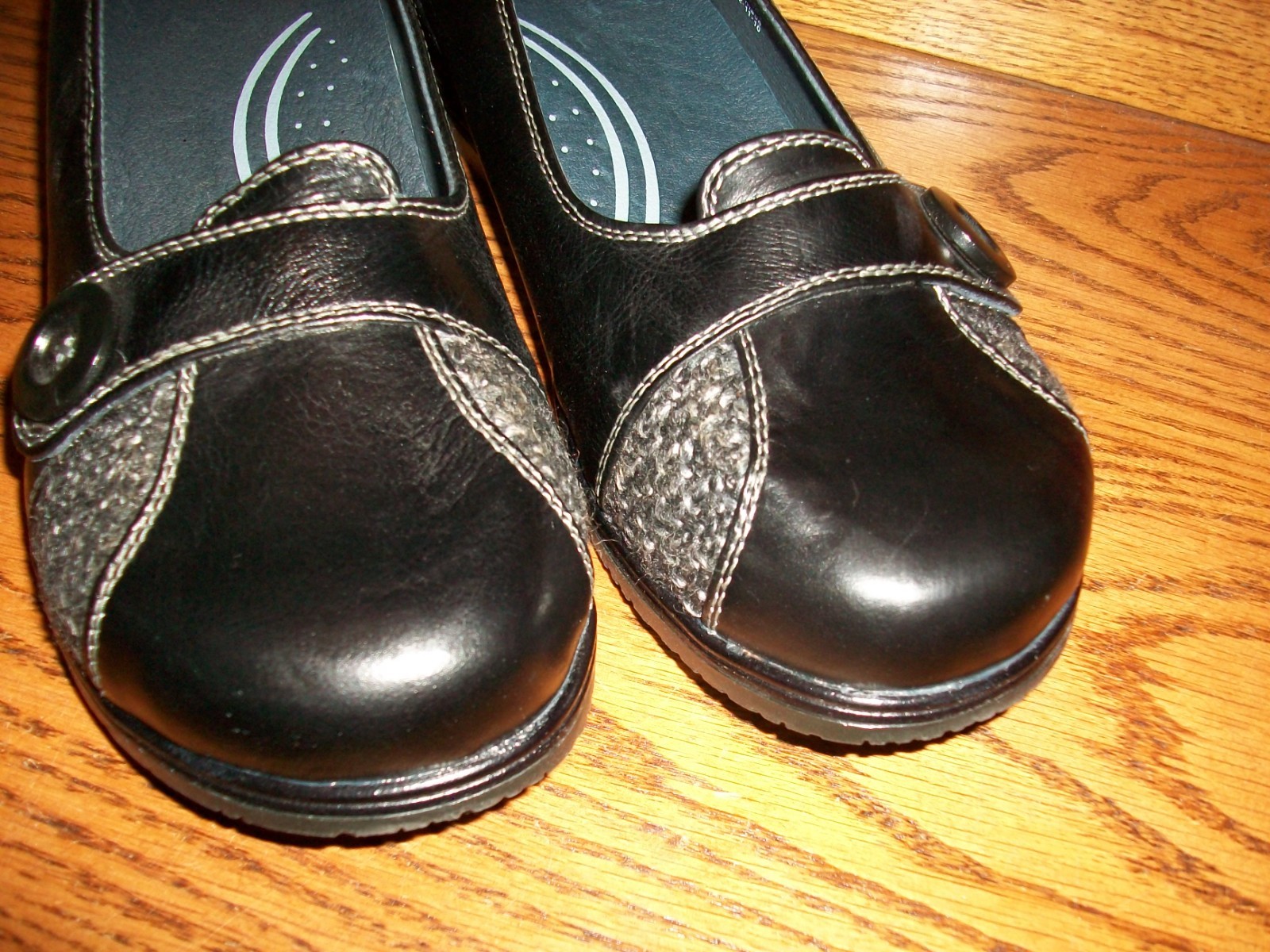 DANSKO Black Pam Button Slip On Comfort Leather Casual Shoes Womens Sz-42 or 12