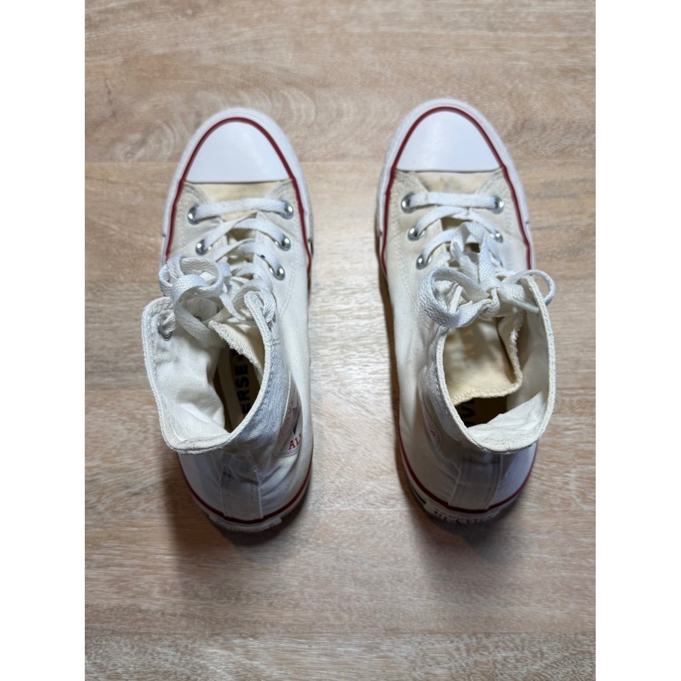 Converse Chuck Taylor All Star High Top Sneakers White Women’s 7/Mens 5 Unisex