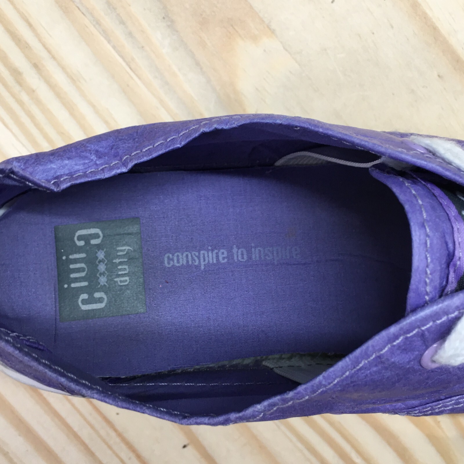 Civic Duty Shoes Womens 9 Walking Sneakers Purple Lace Up Low Top Comfort Casual