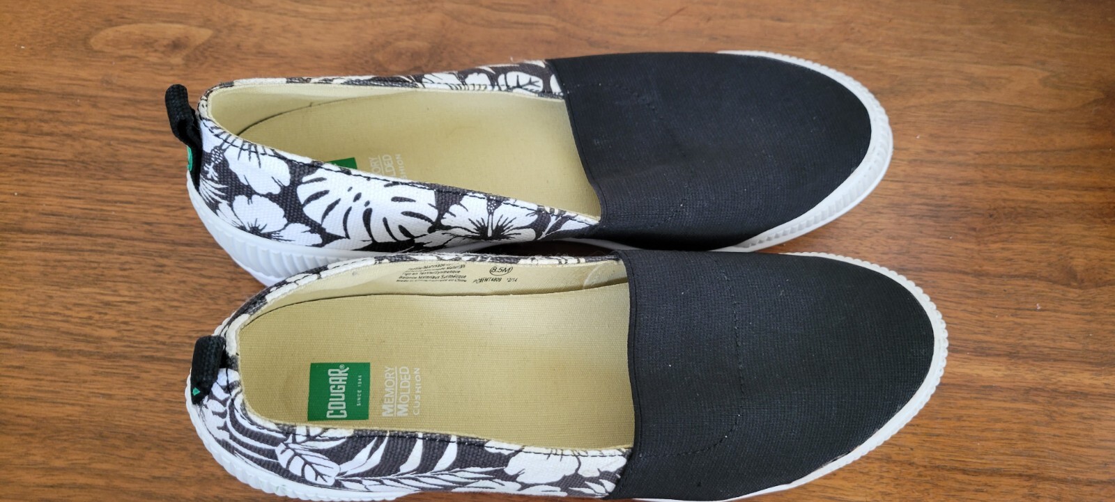 Cougar Sparkle Women’s Slip On Shoe sz 8.5 black white Loafers comfort