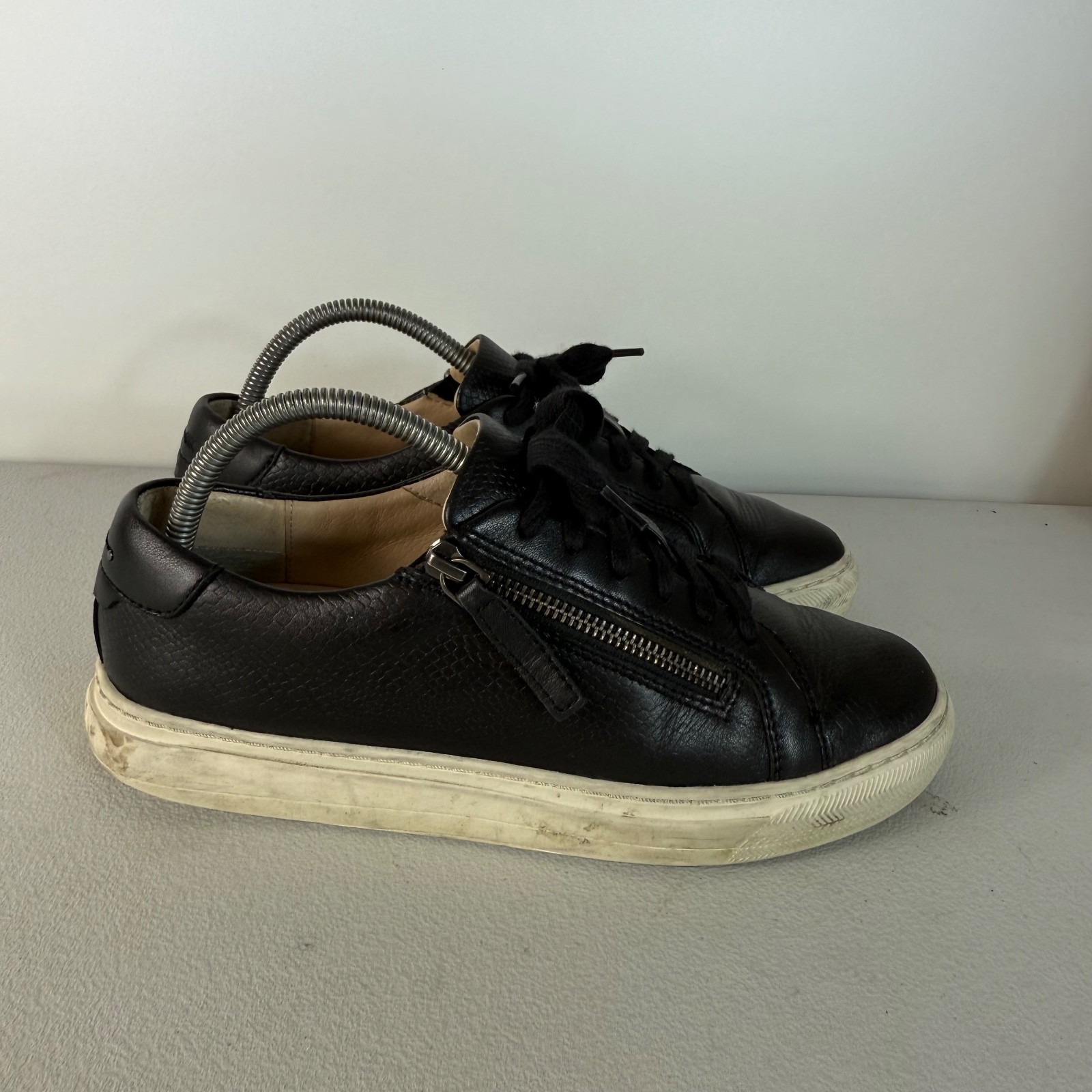 Frankie 4 Billie Black Zip Up Sneaker US 8.5 UK 6 EUR 40 Lace Up