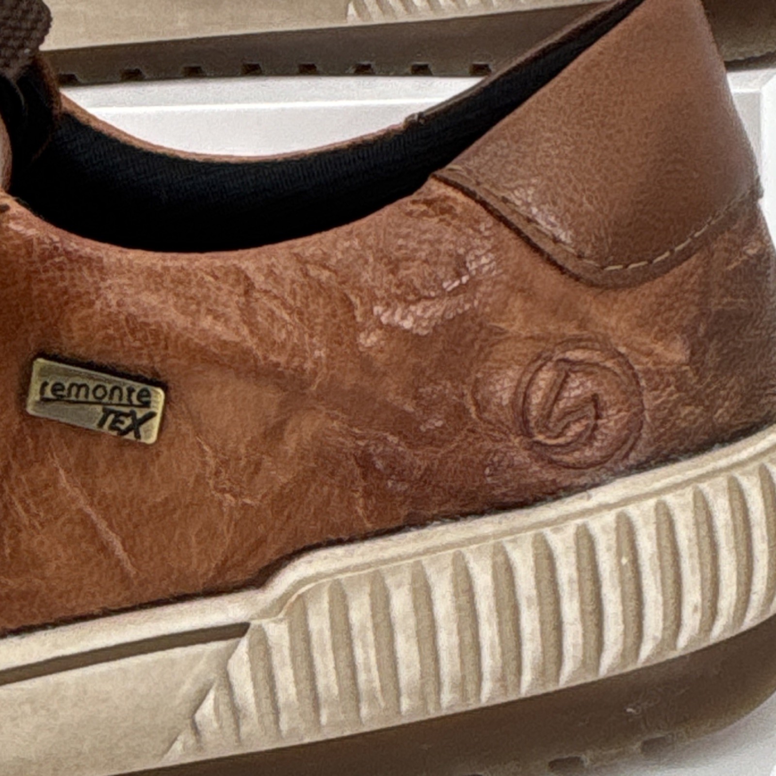 Remonte Brown Leather Lace-Up Sneakers Zipper Logo Women US 9.5 EU 41 Comfort